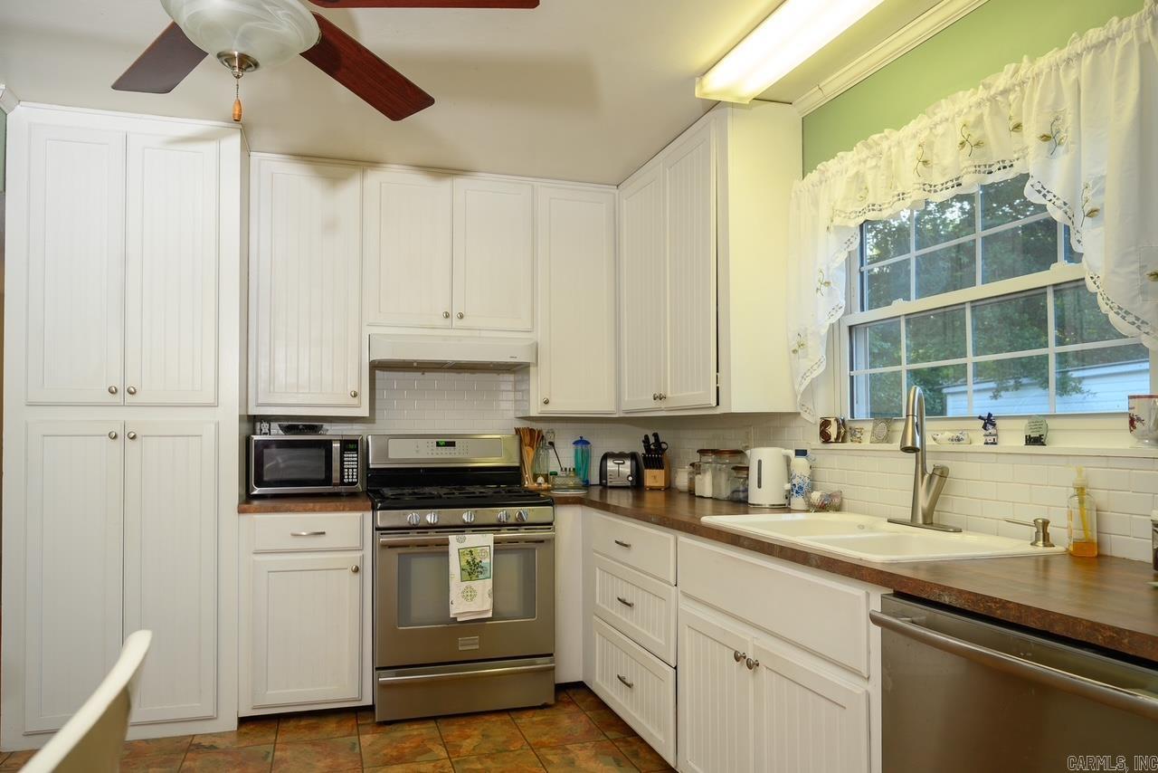 1301 Reeves Ave Property Photo 14
