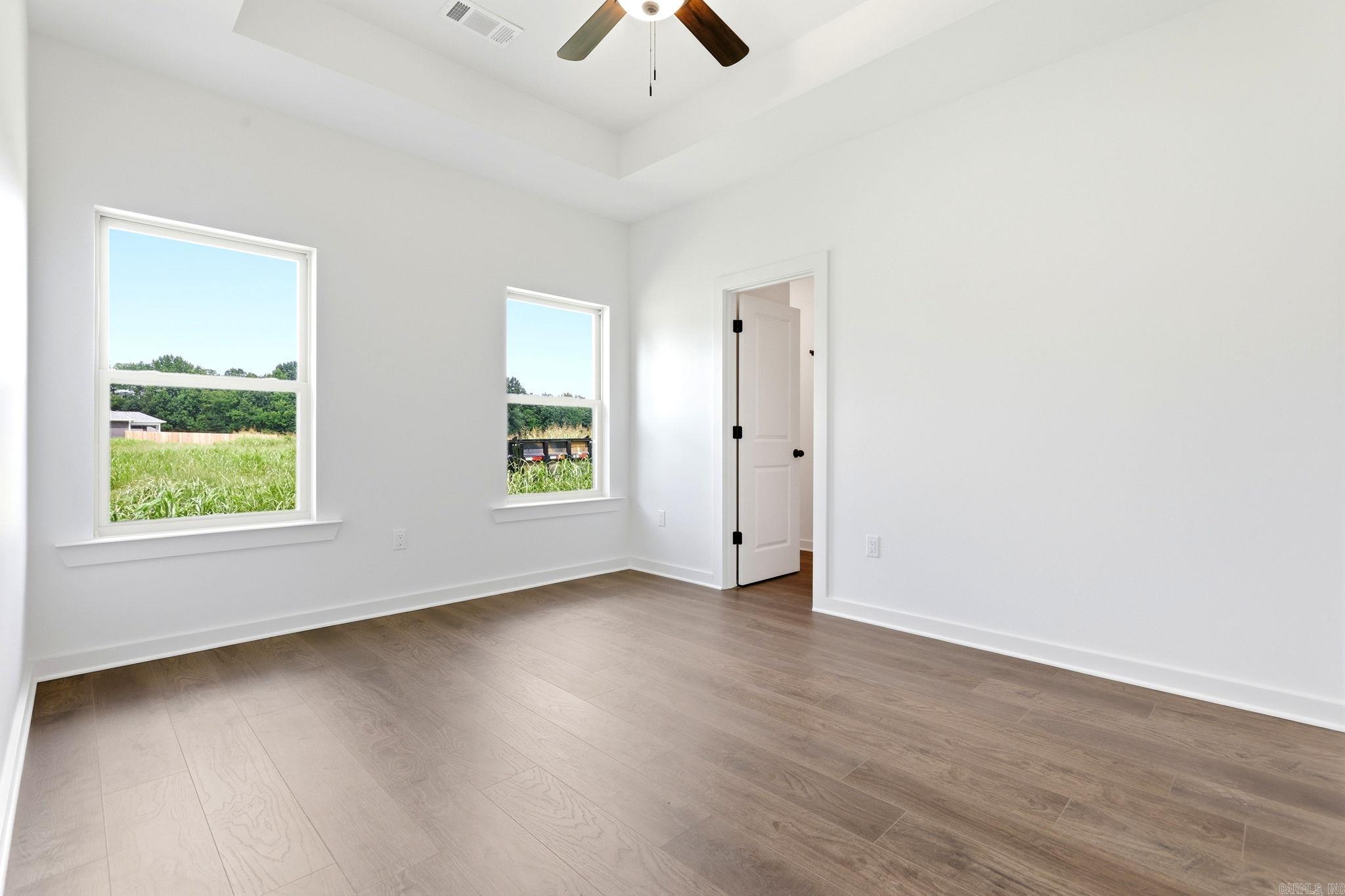 203 E Florida Street Property Photo 19