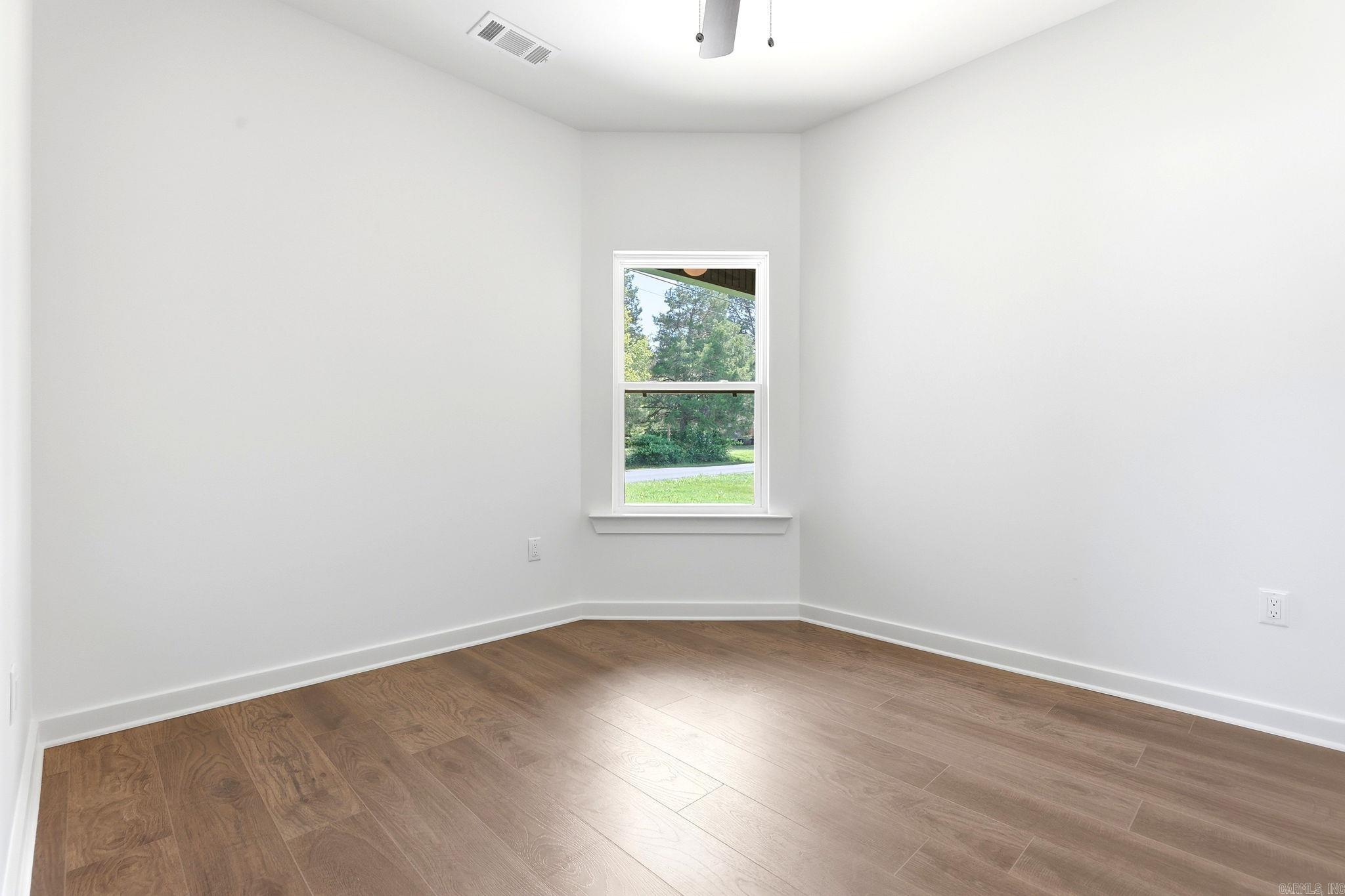 205 E Florida Street Property Photo 29