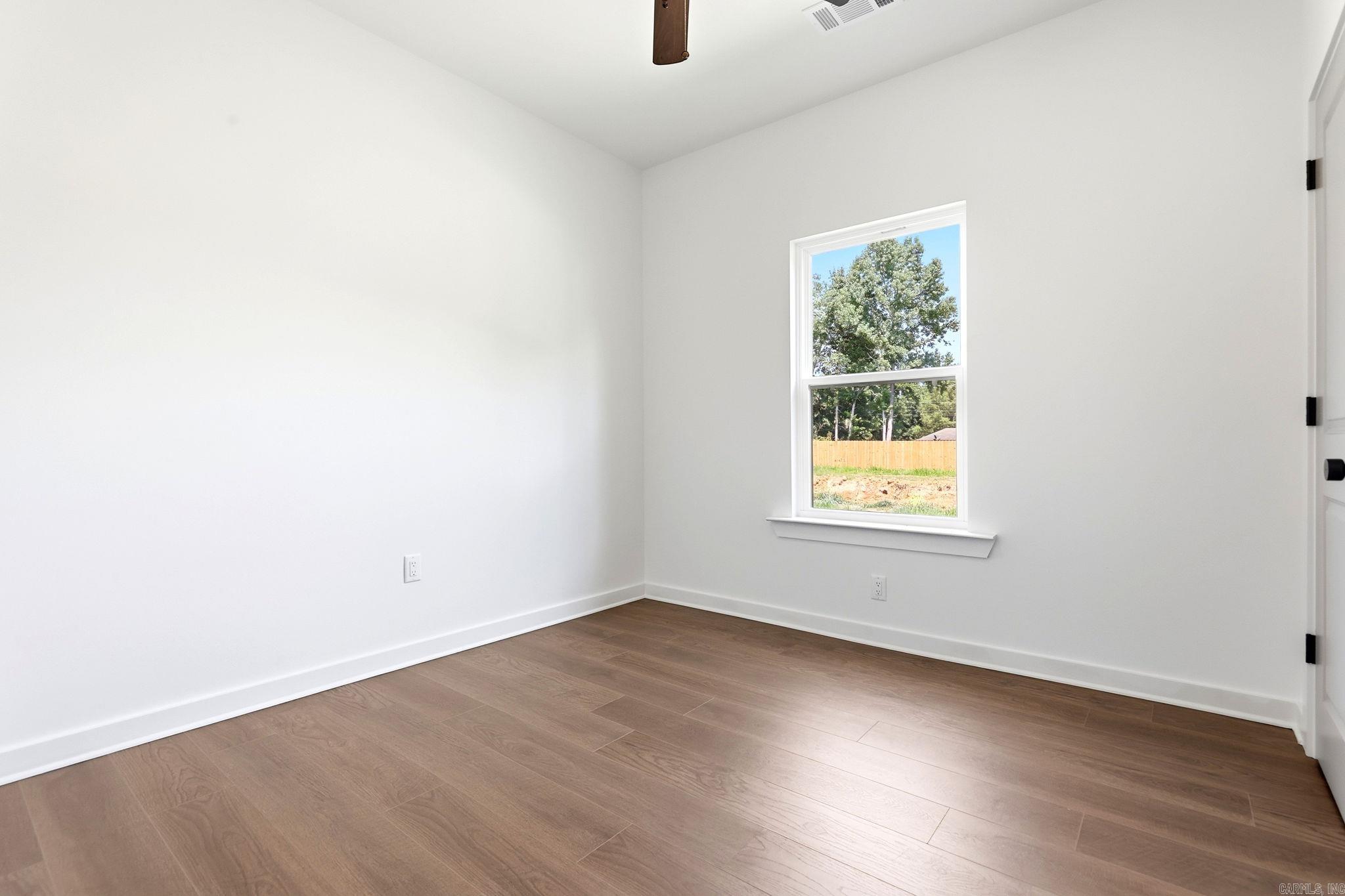 205 E Florida Street Property Photo 33