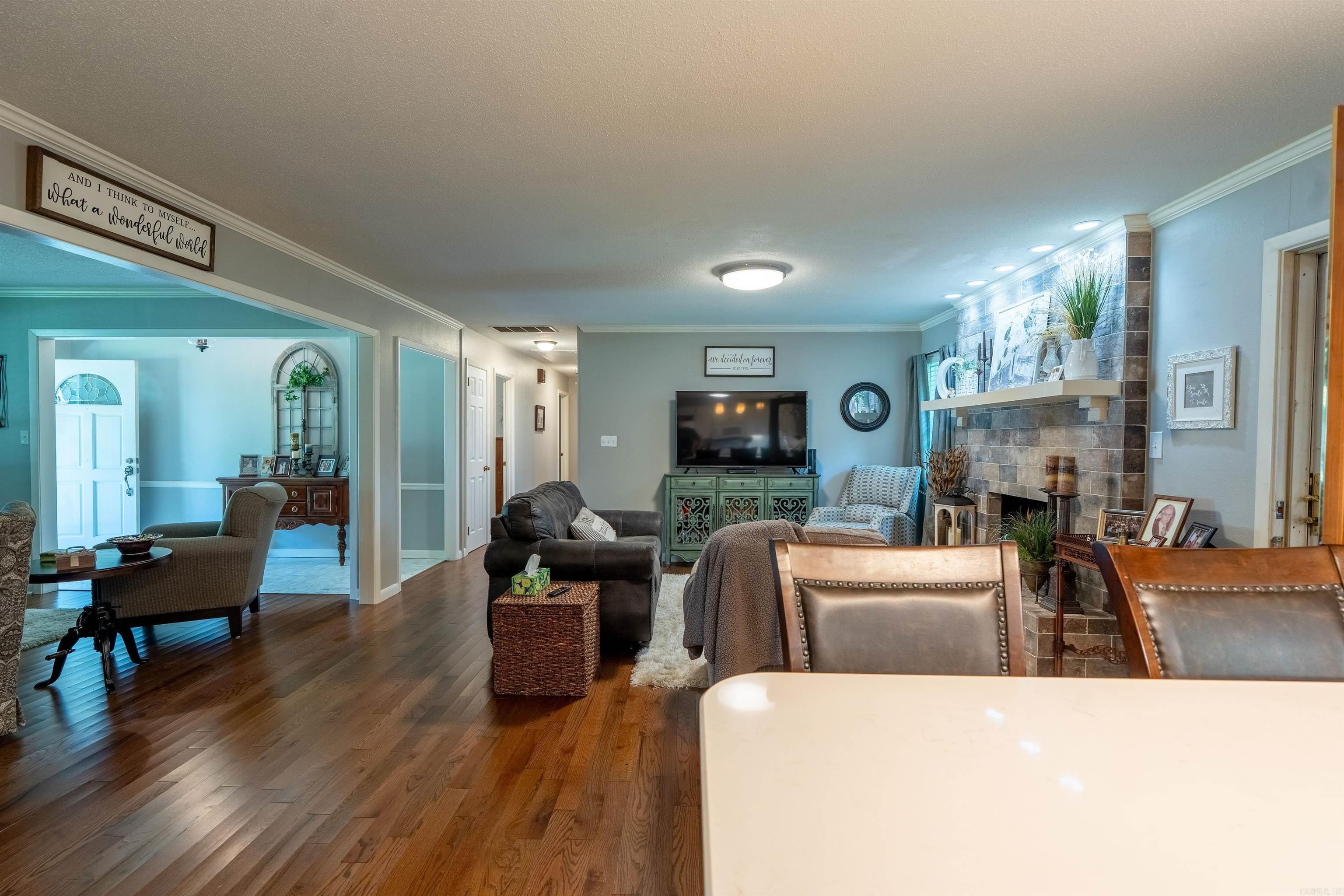 1005 Lakeshore Drive Property Photo 14