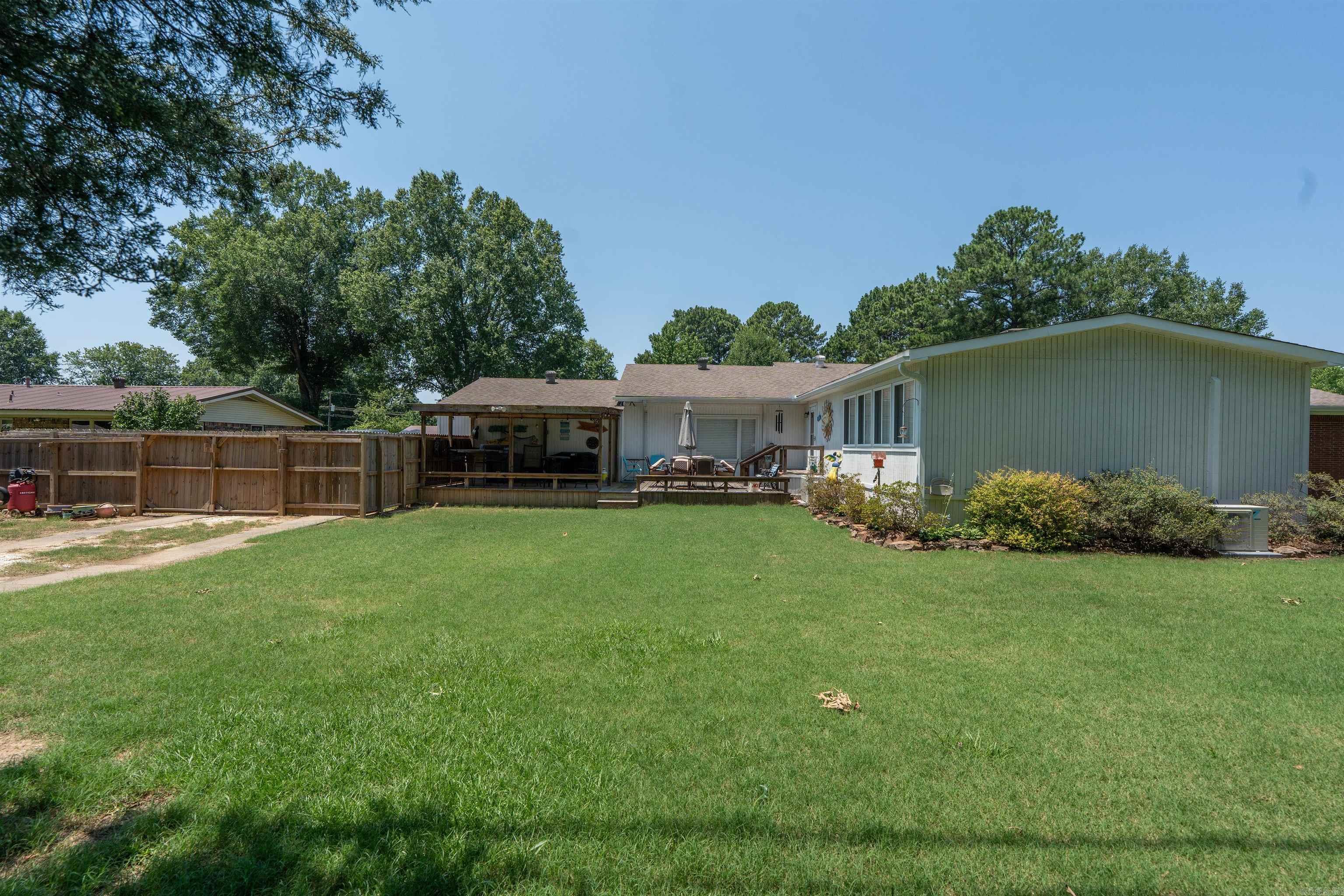 1005 Lakeshore Drive Property Photo 41