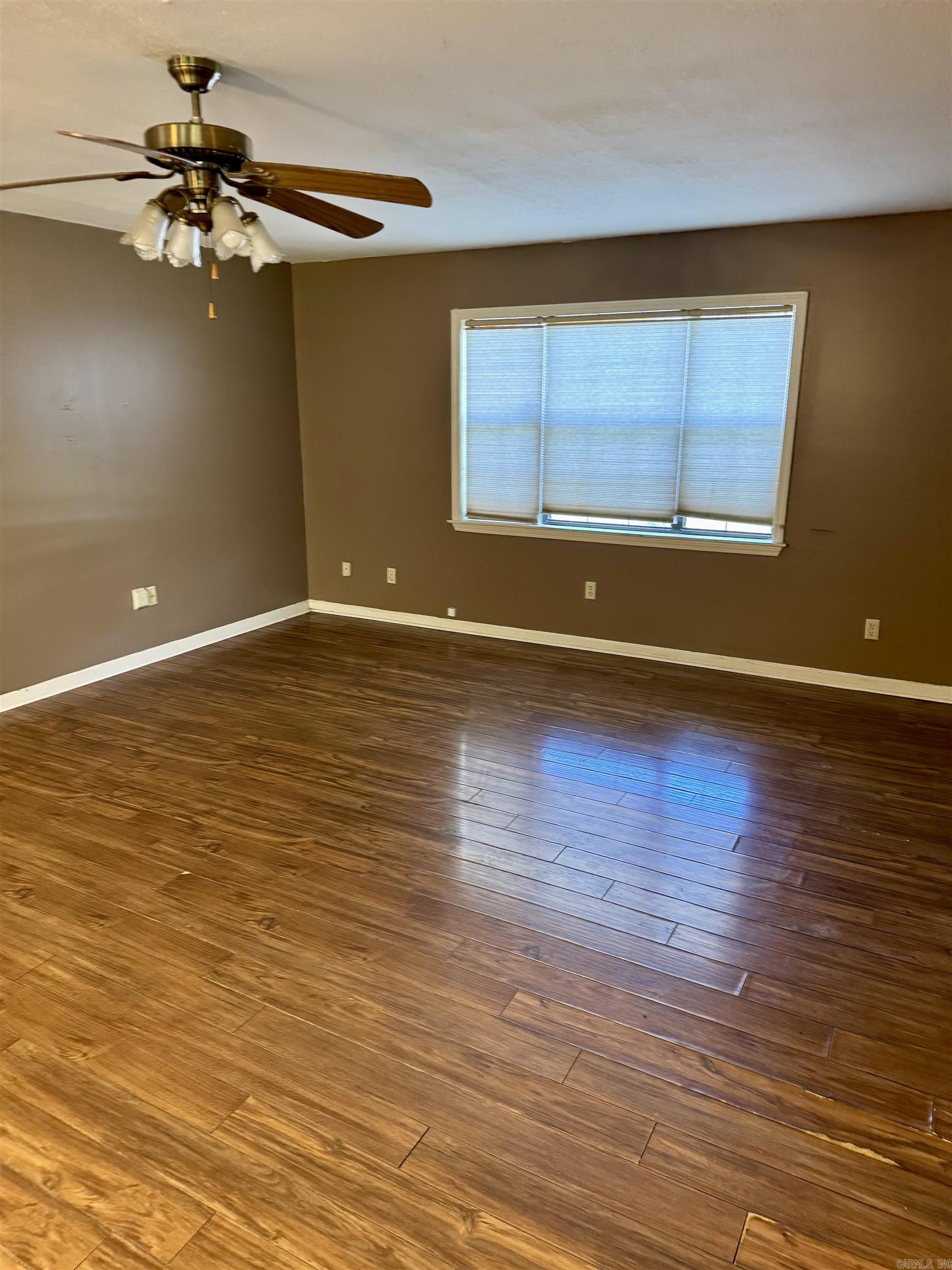 308 Home Property Photo 3
