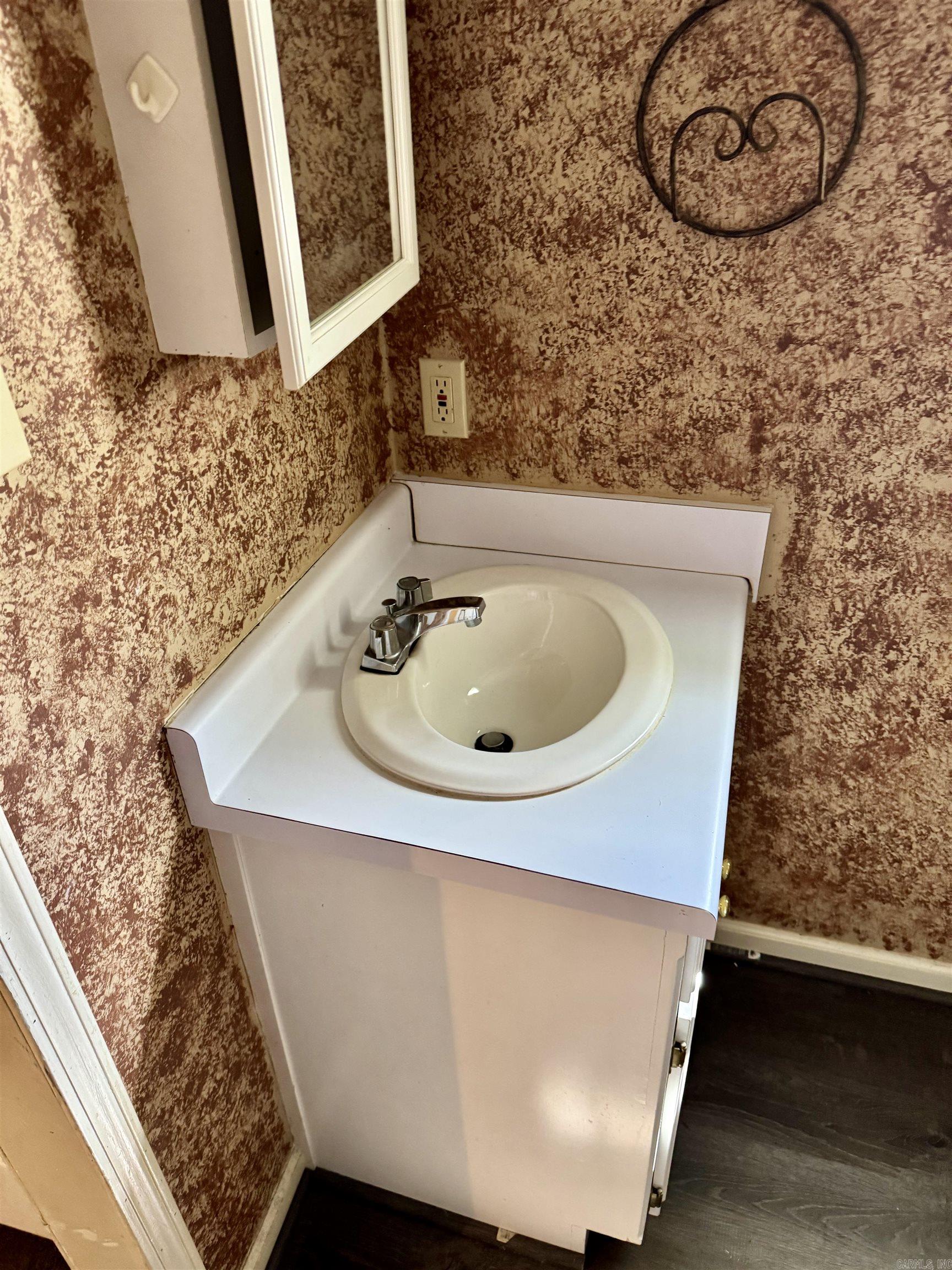 308 Home Property Photo 12