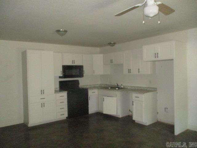 20 A/b Santiago Dr Property Photo 3