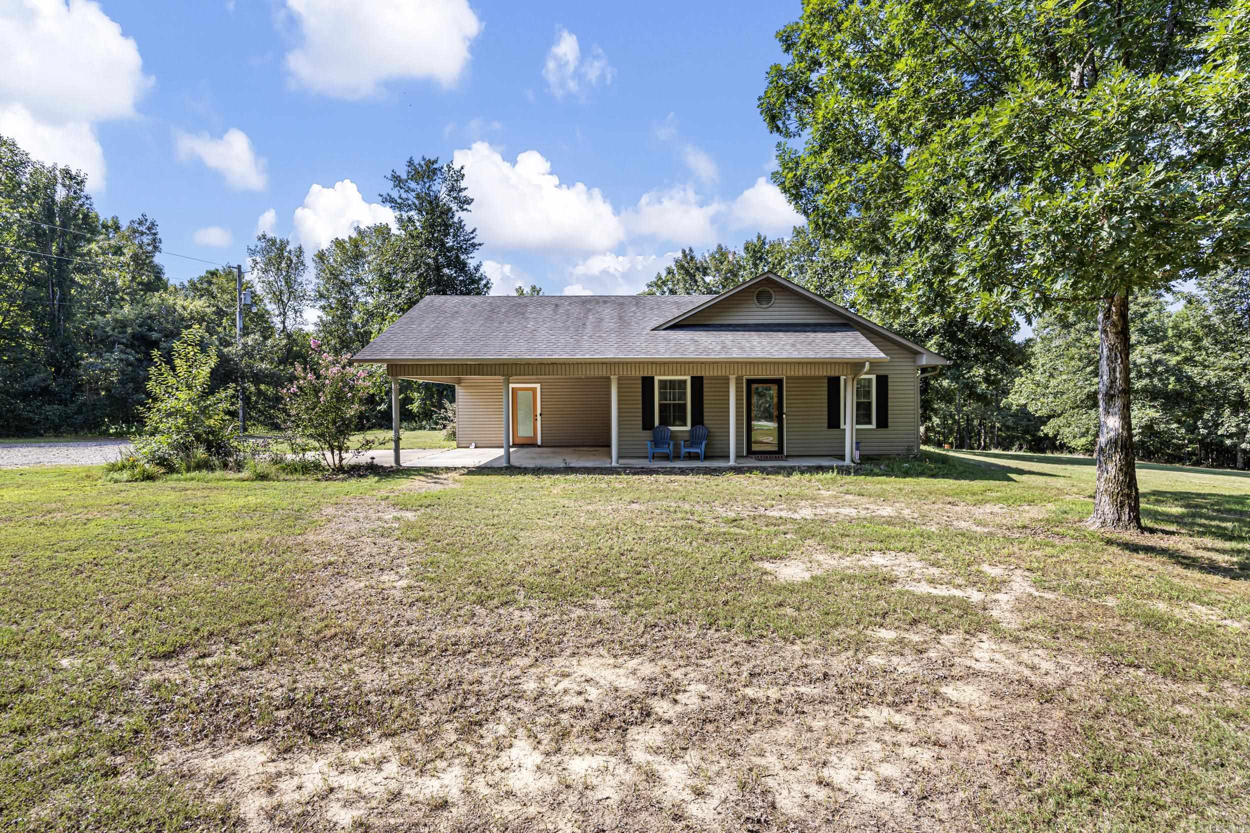 94 Brooke Drive Property Photo 2