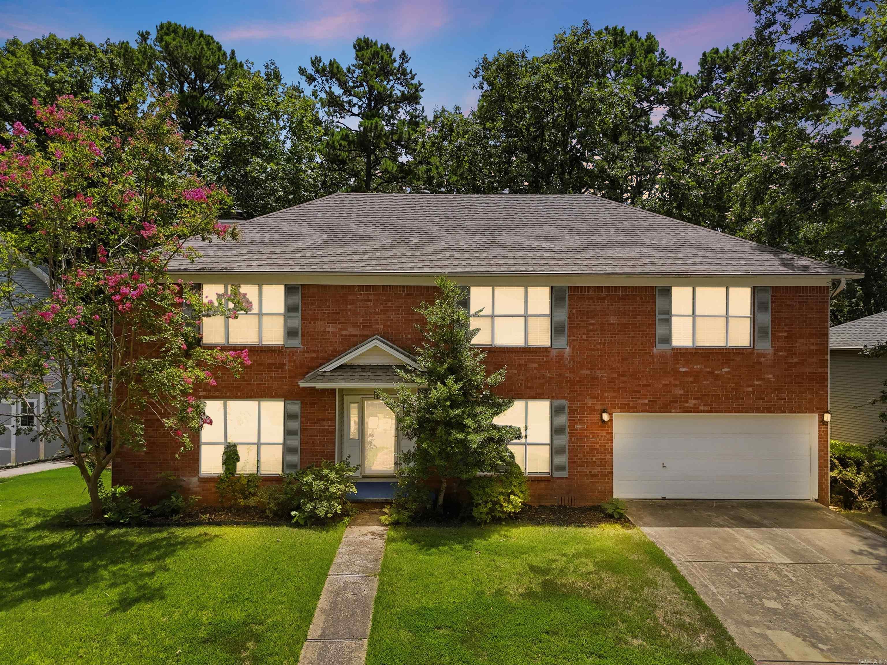 1313 River Oaks Drive Property Photo 1