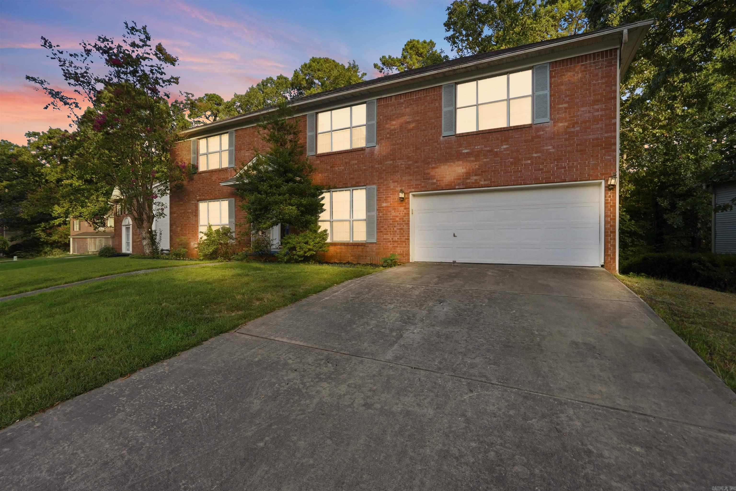 1313 River Oaks Drive Property Photo 2