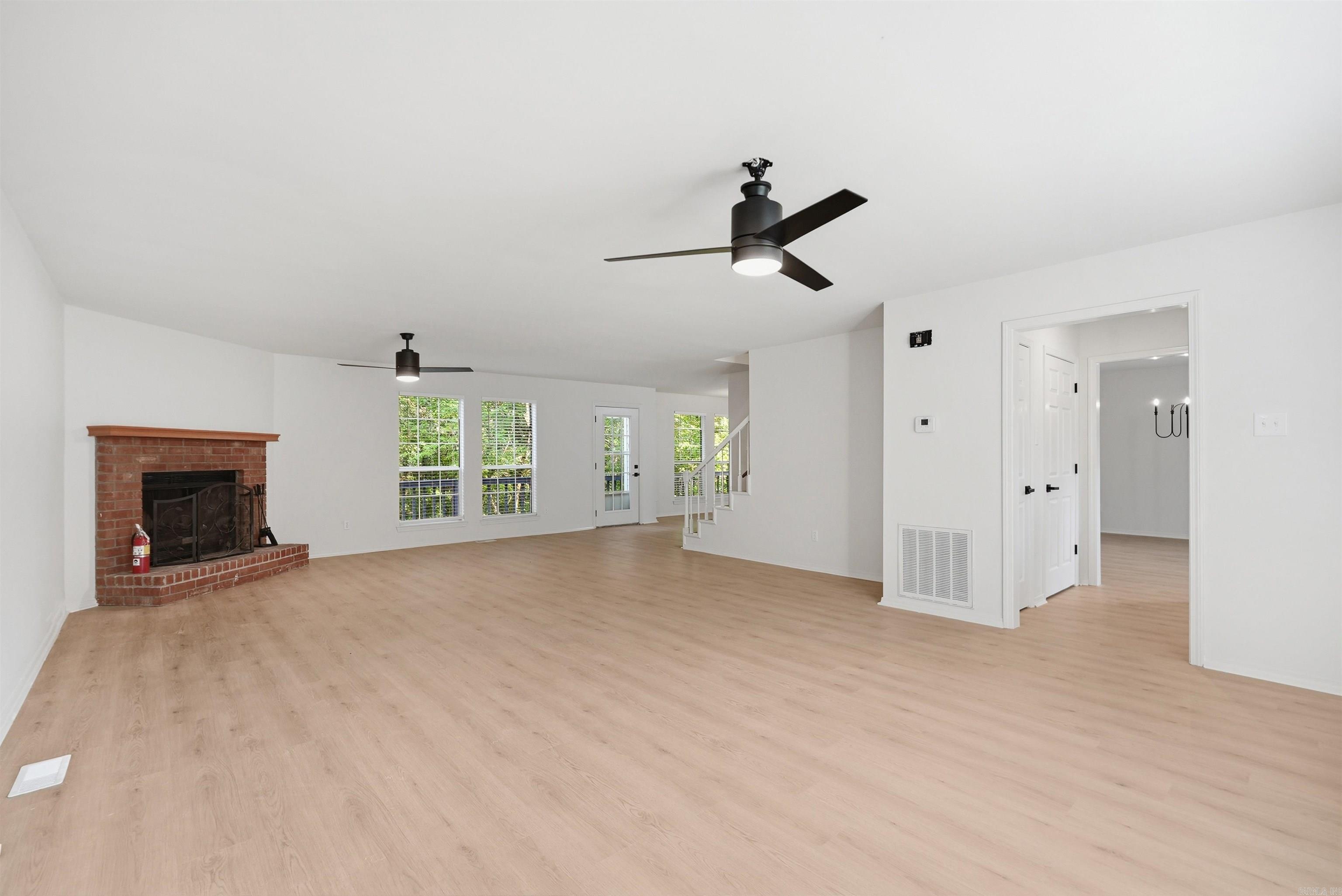 1313 River Oaks Drive Property Photo 6