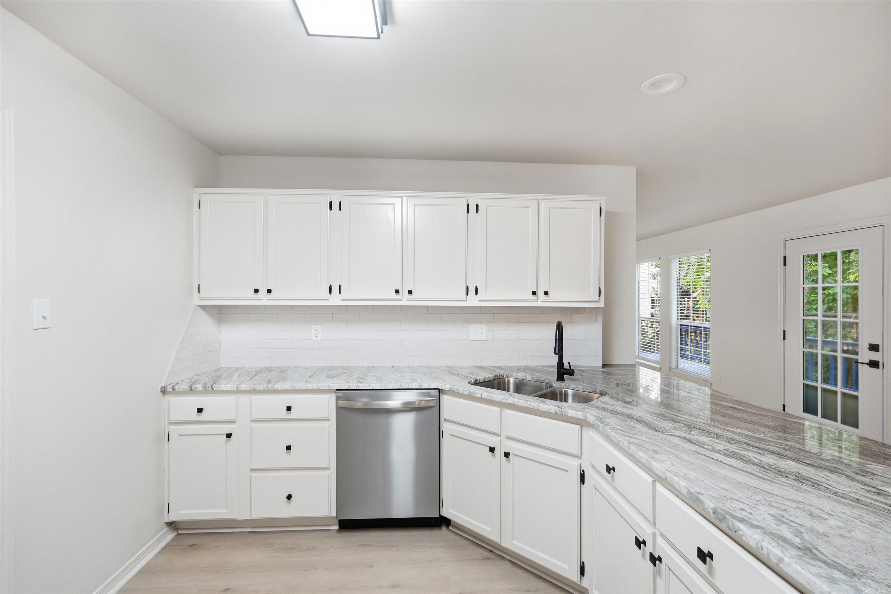 1313 River Oaks Drive Property Photo 13