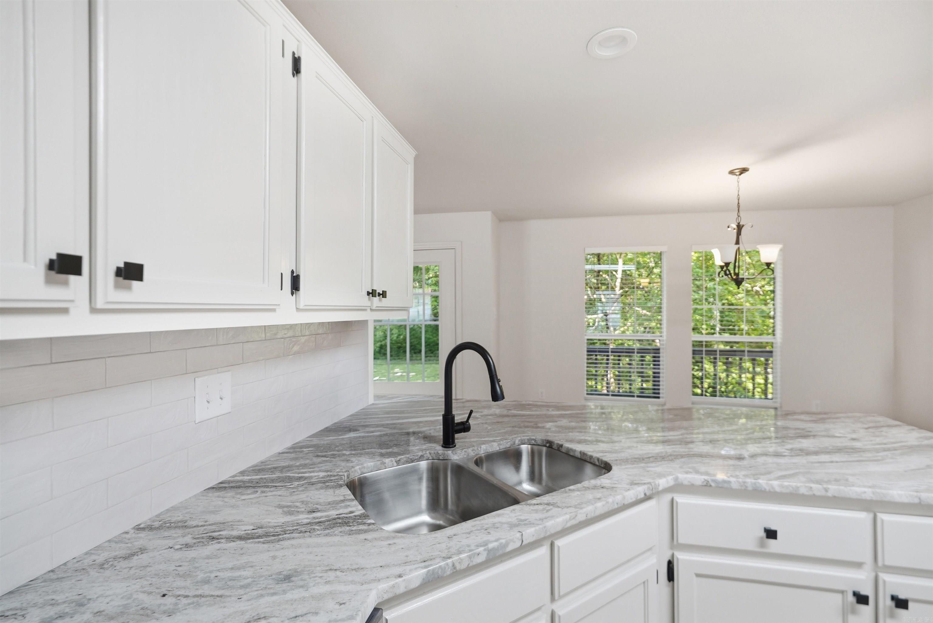 1313 River Oaks Drive Property Photo 14