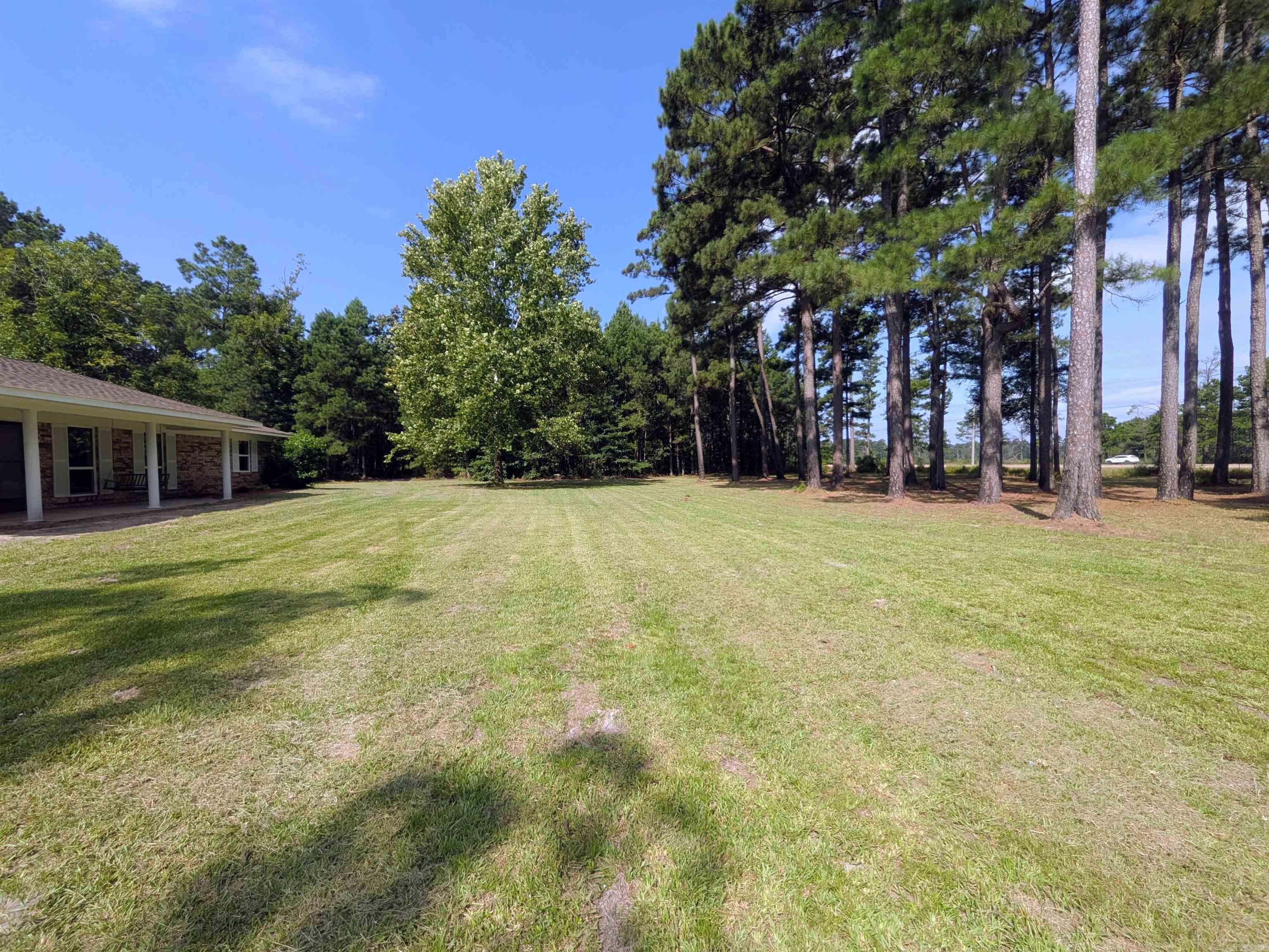 3825 Highway 79 N Property Photo 2