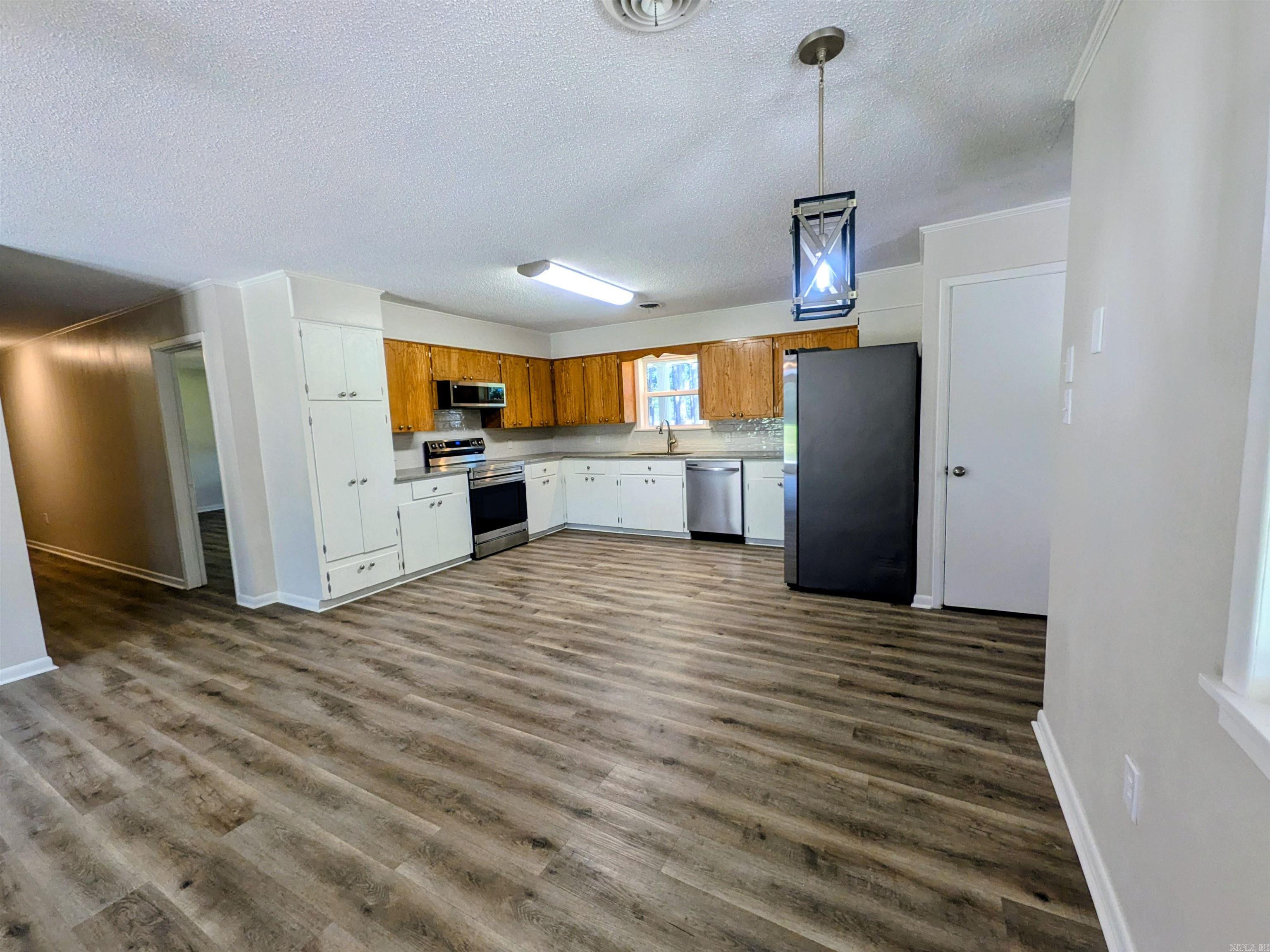 3825 Highway 79 N Property Photo 12