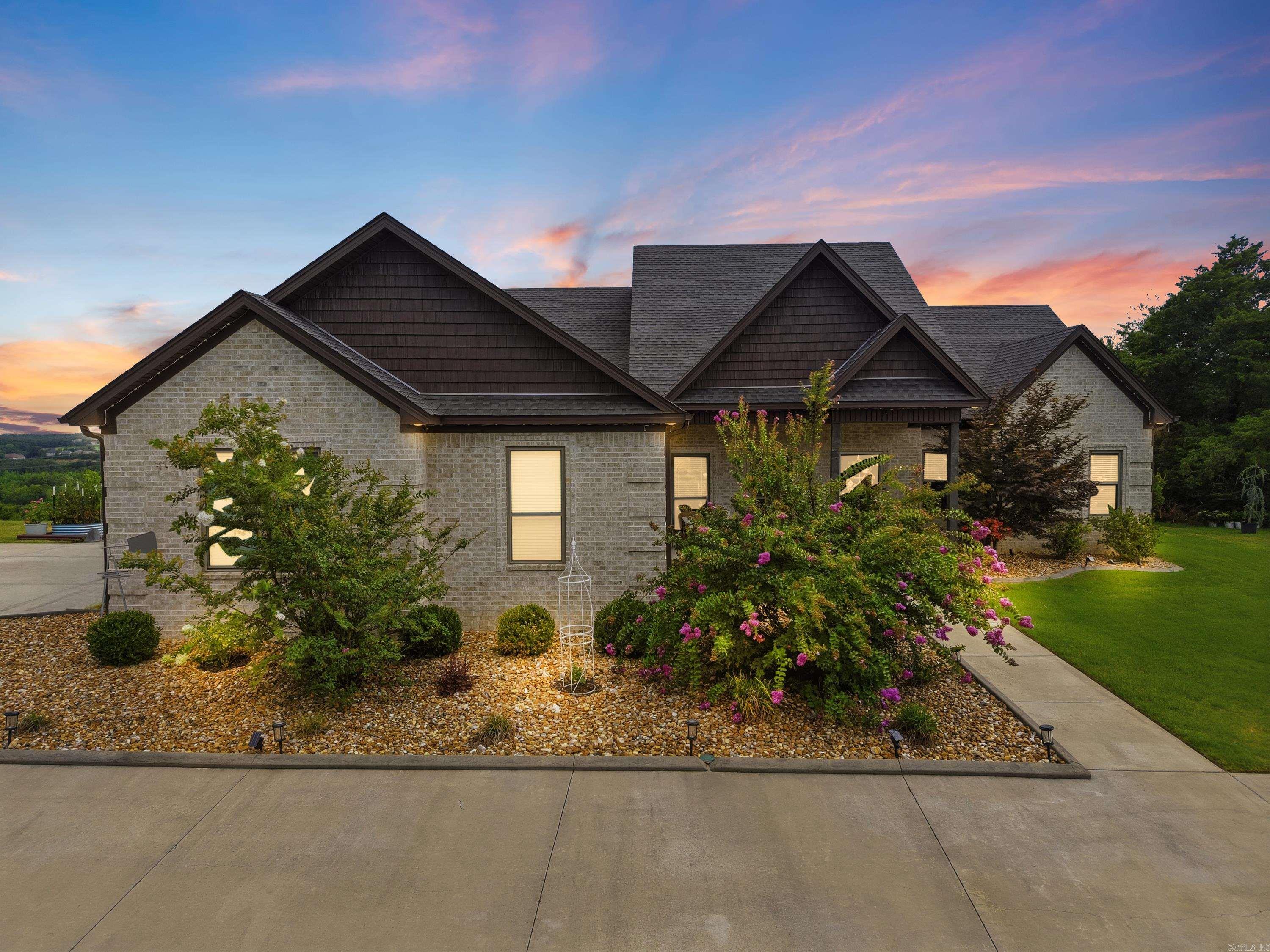 75 Crested Butte Road Property Photo 3