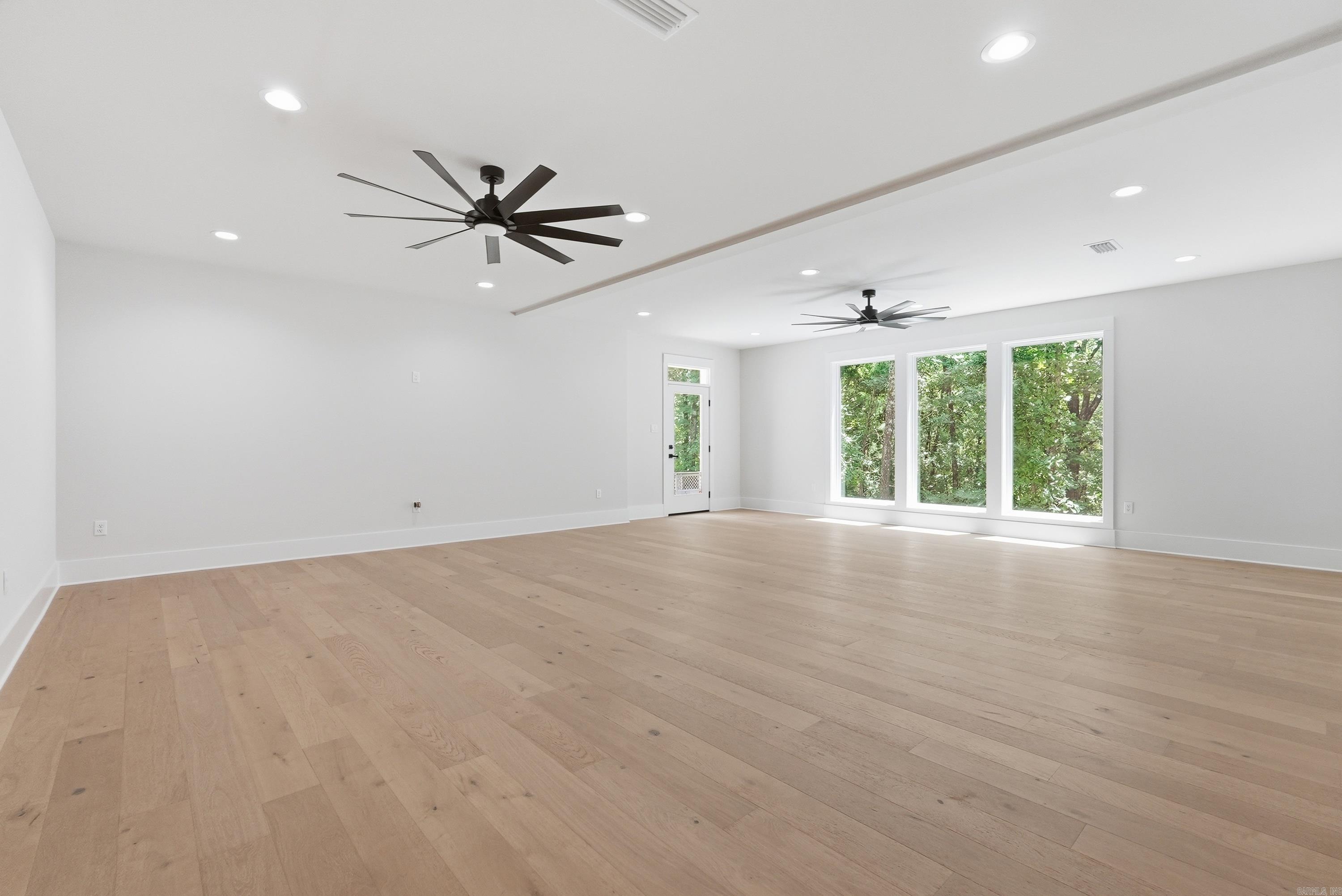 5935 Brush Creek Loop Property Photo 39