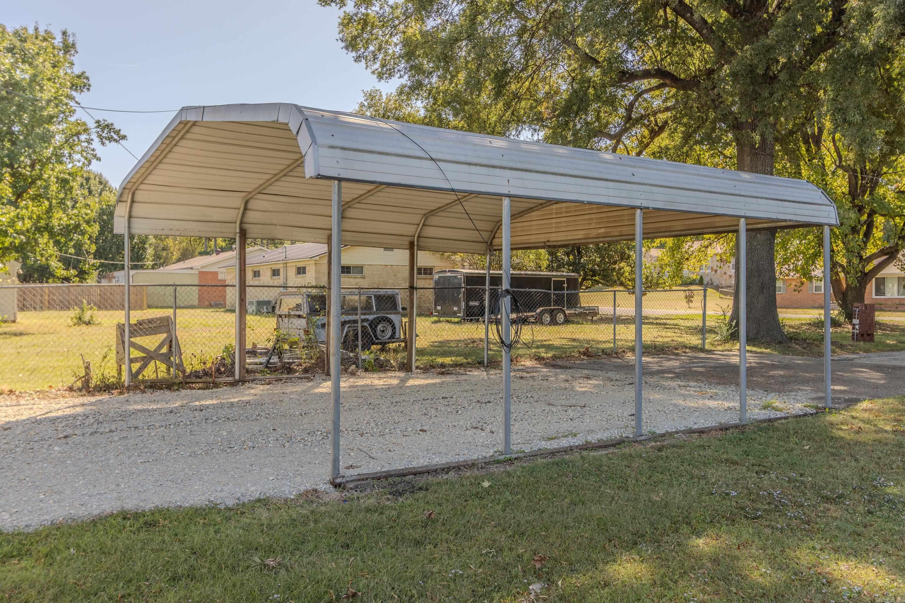 1811 Magnolia Lane Property Photo 34