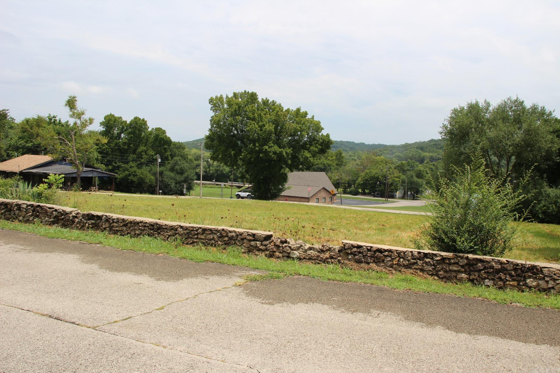 Lots 1-8 4th Street Property Photo 5