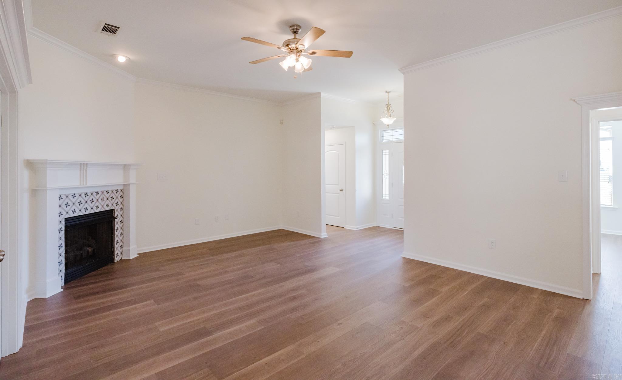 5126 Buckingham Place Property Photo 4