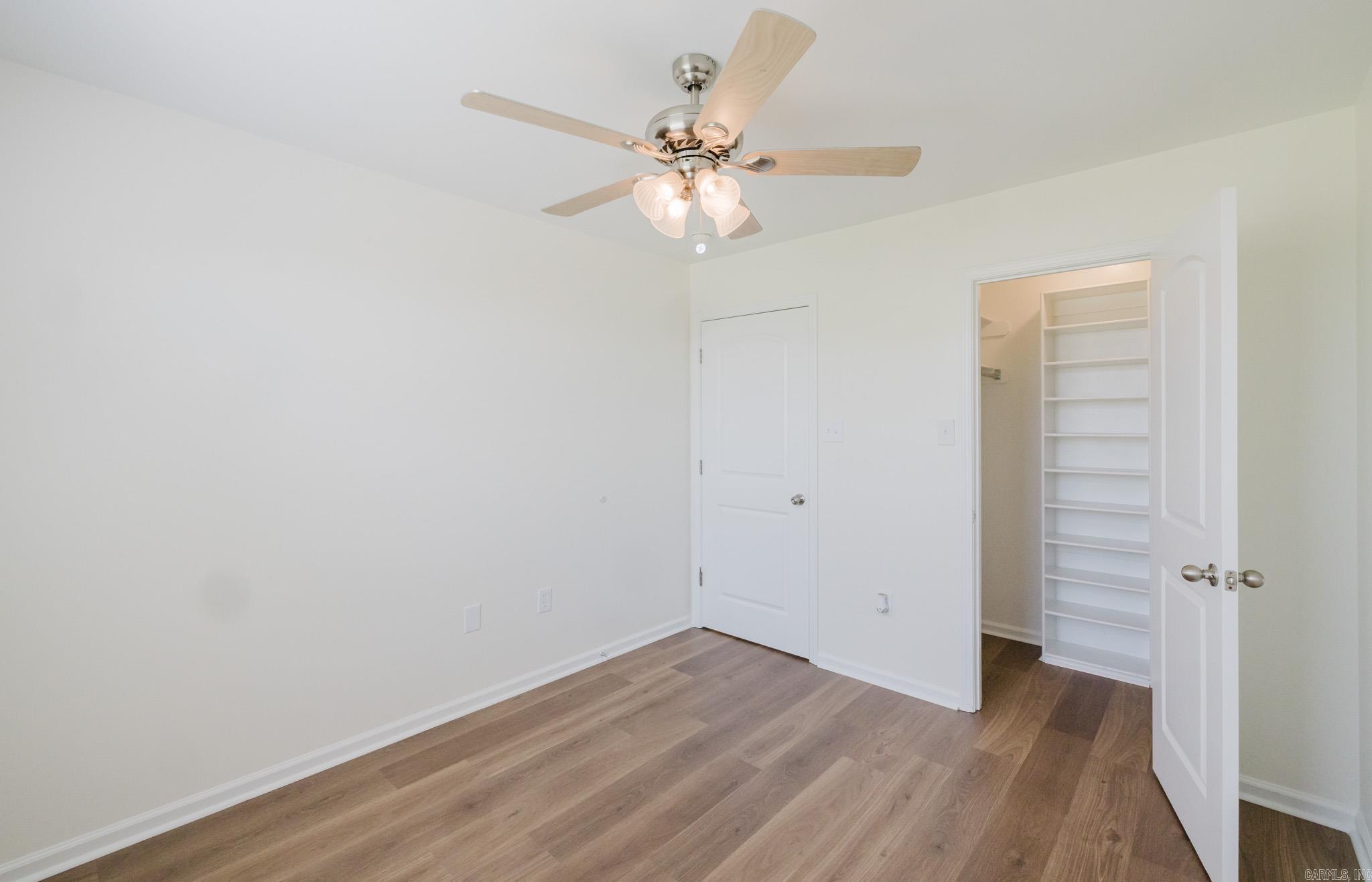 5126 Buckingham Place Property Photo 15