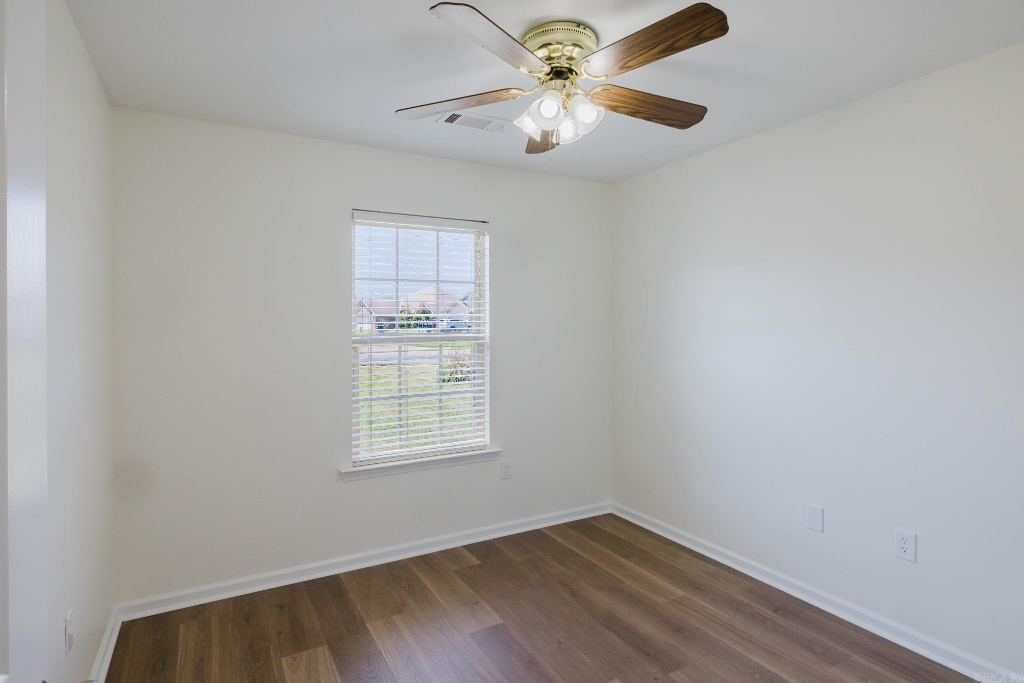 5126 Buckingham Place Property Photo 17