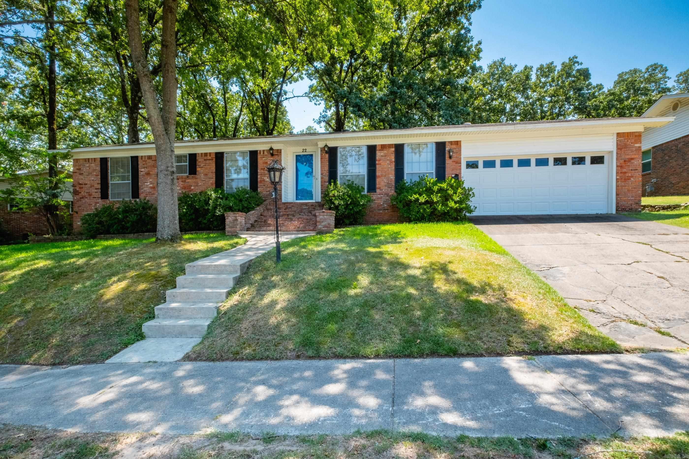22 Pine Tree Loop Property Photo 1