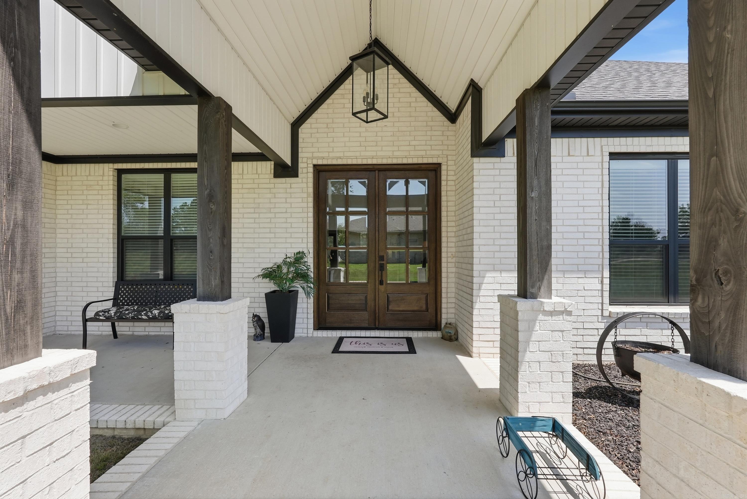 29 Country Meadows Drive Property Photo 10