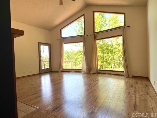 2 Balenciaga Way Property Photo 18