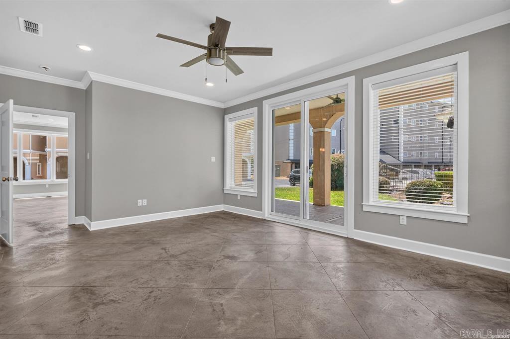 150 Villa Pointe A Property Photo 12