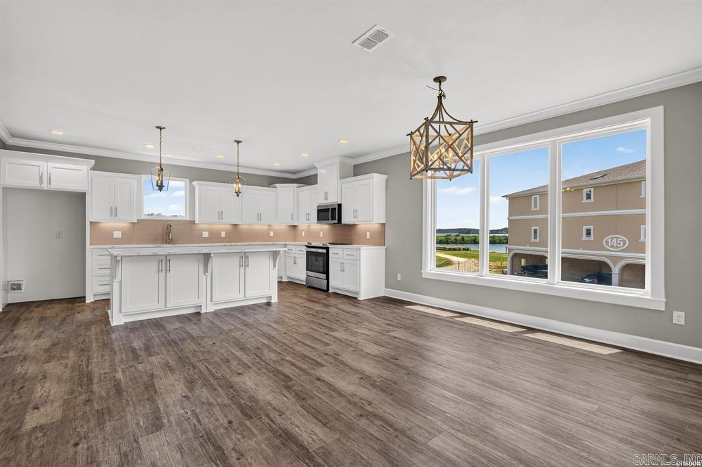 150 Villa Pointe A Property Photo 23