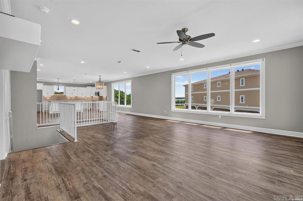 150 Villa Pointe A Property Photo 27