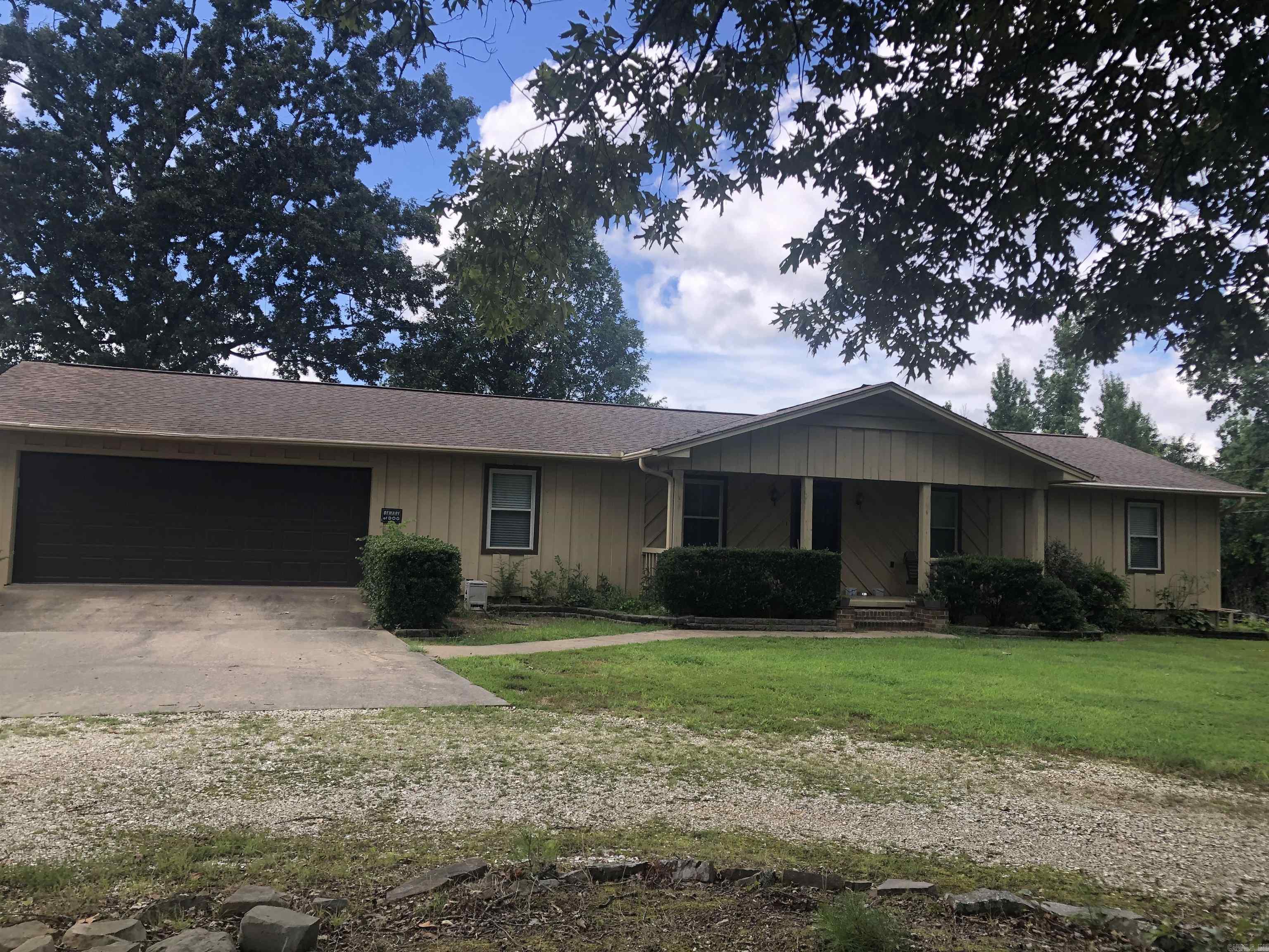 2995 Hubbard Road Property Photo 1