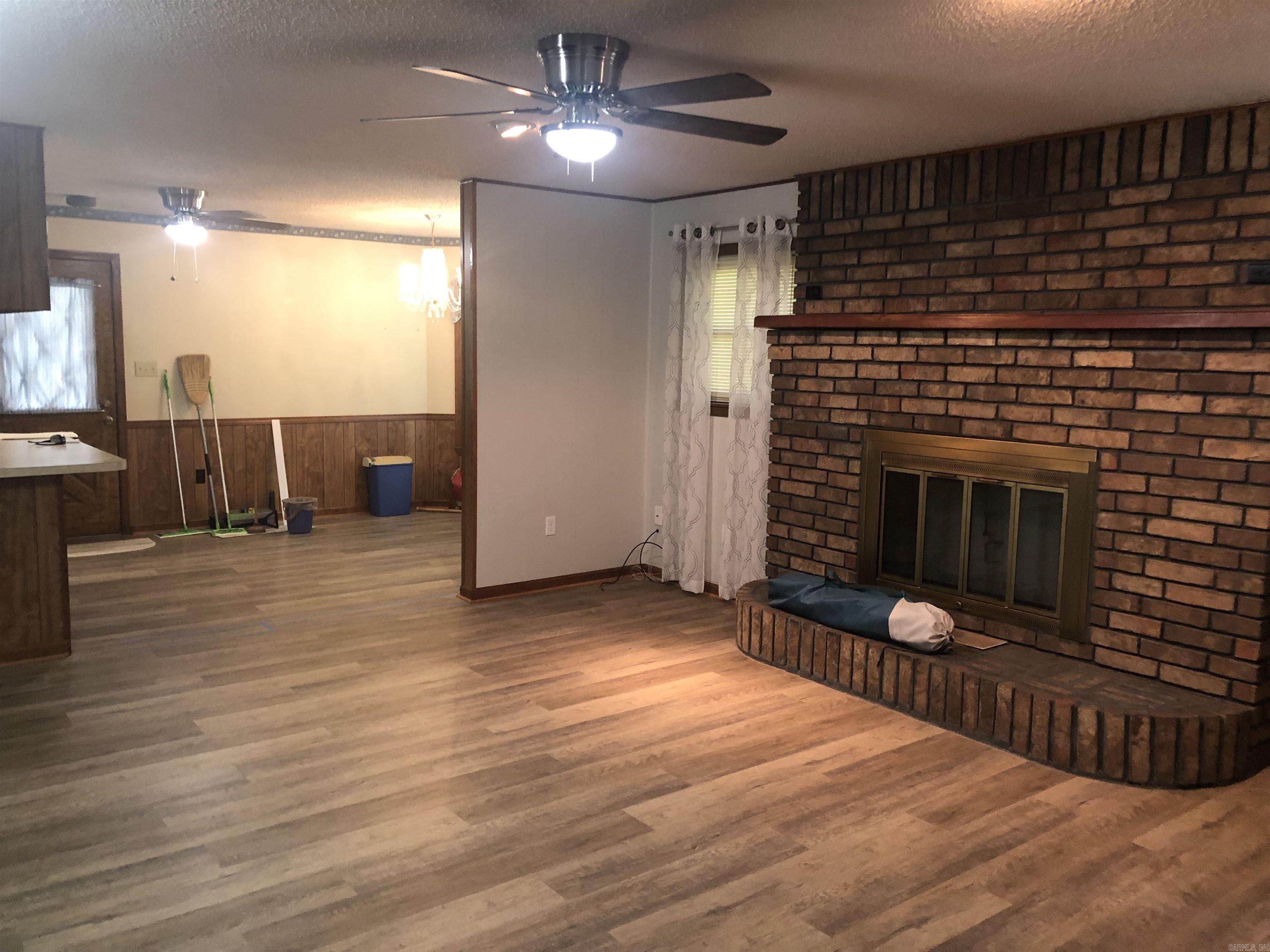 2995 Hubbard Road Property Photo 5