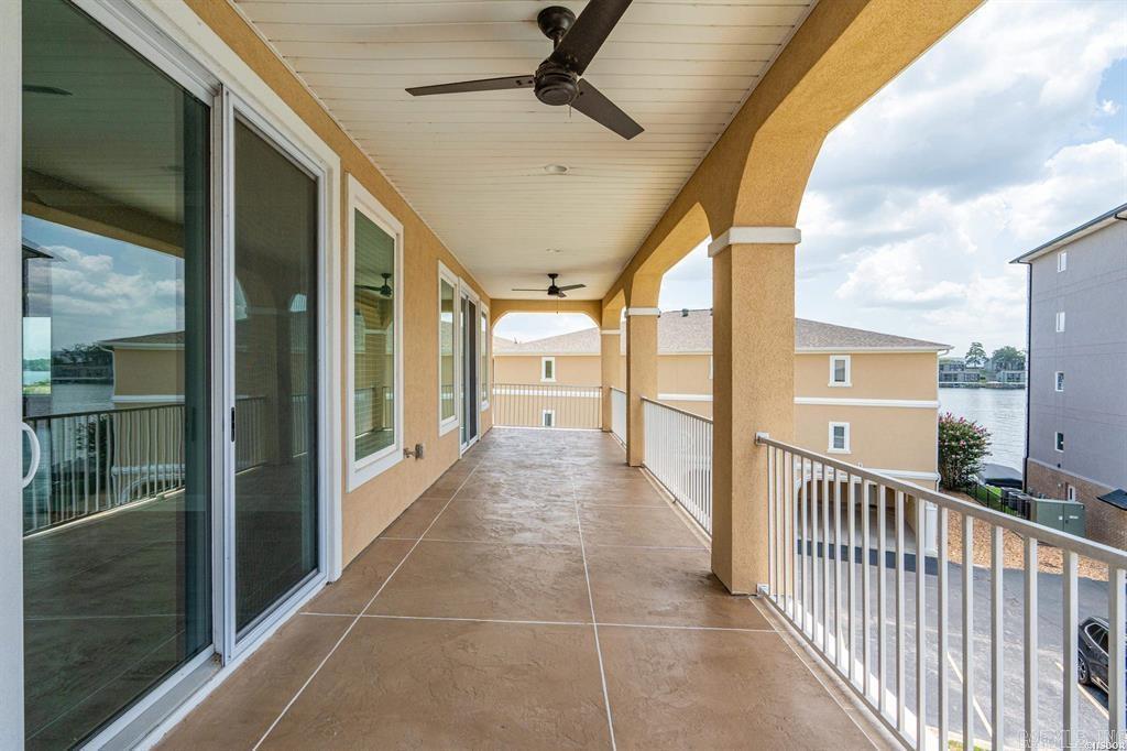 150 Villa Pointe B Property Photo 34