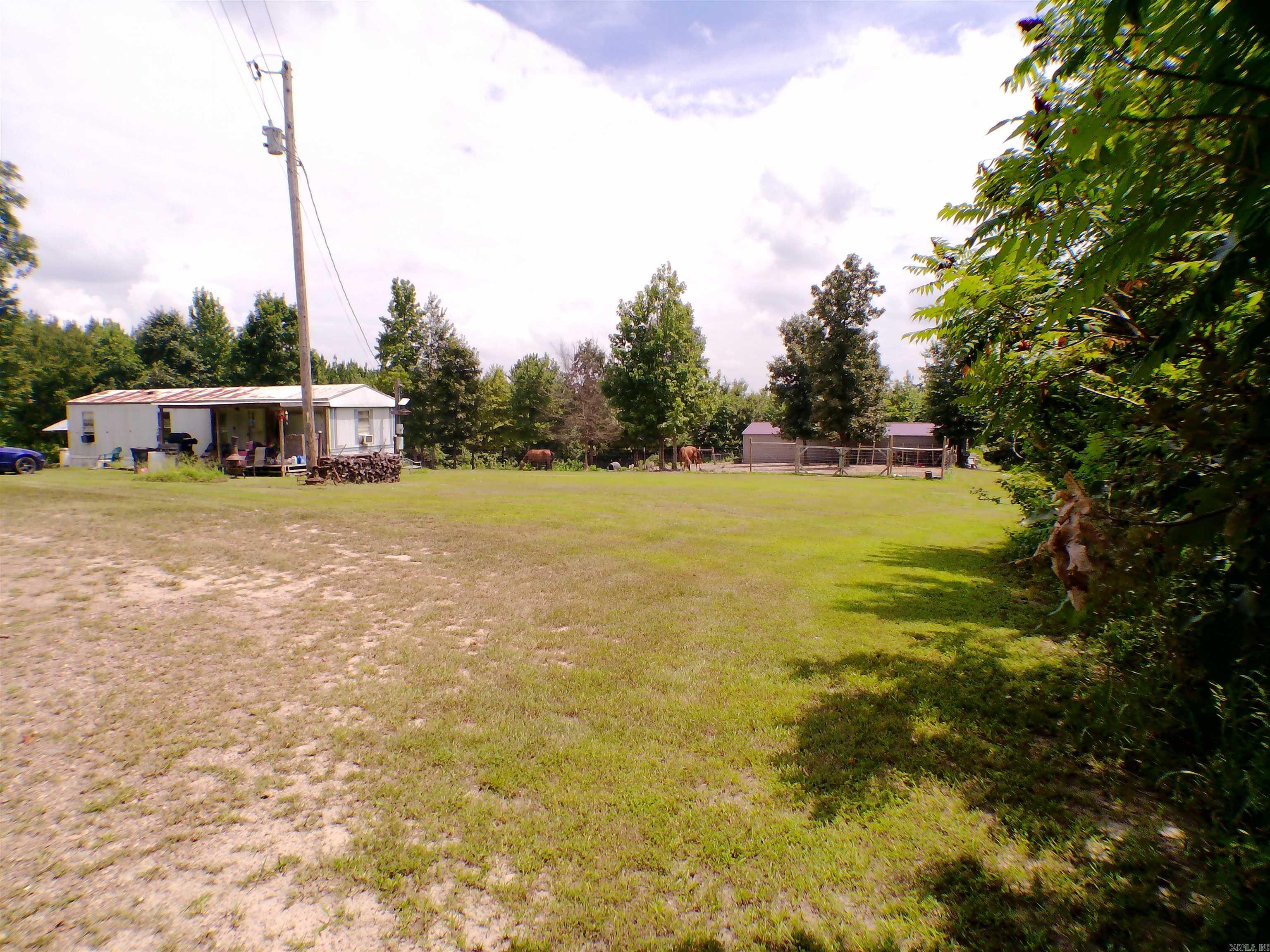 1417 Skyline Dr Property Photo 14