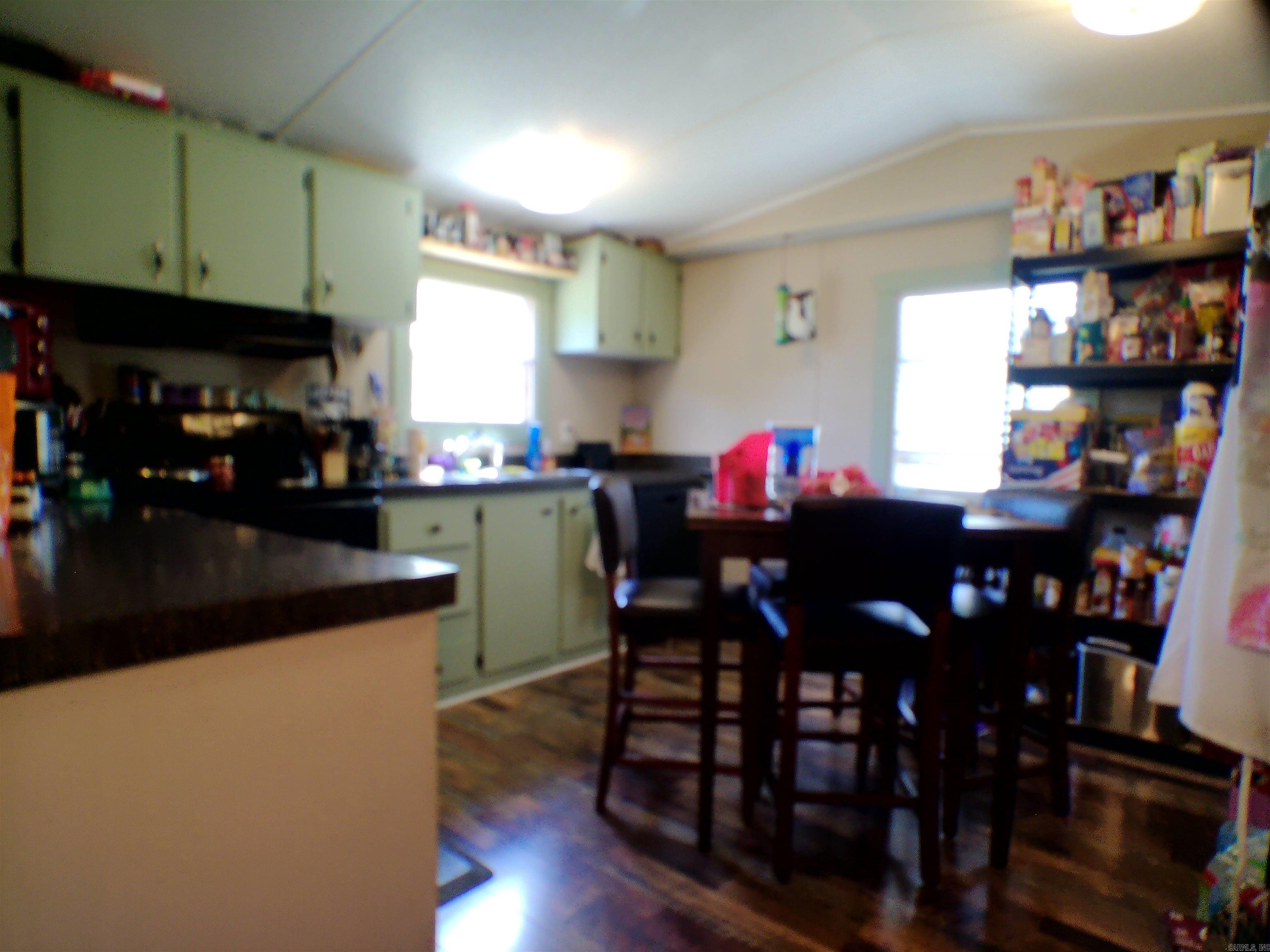1417 Skyline Dr Property Photo 18