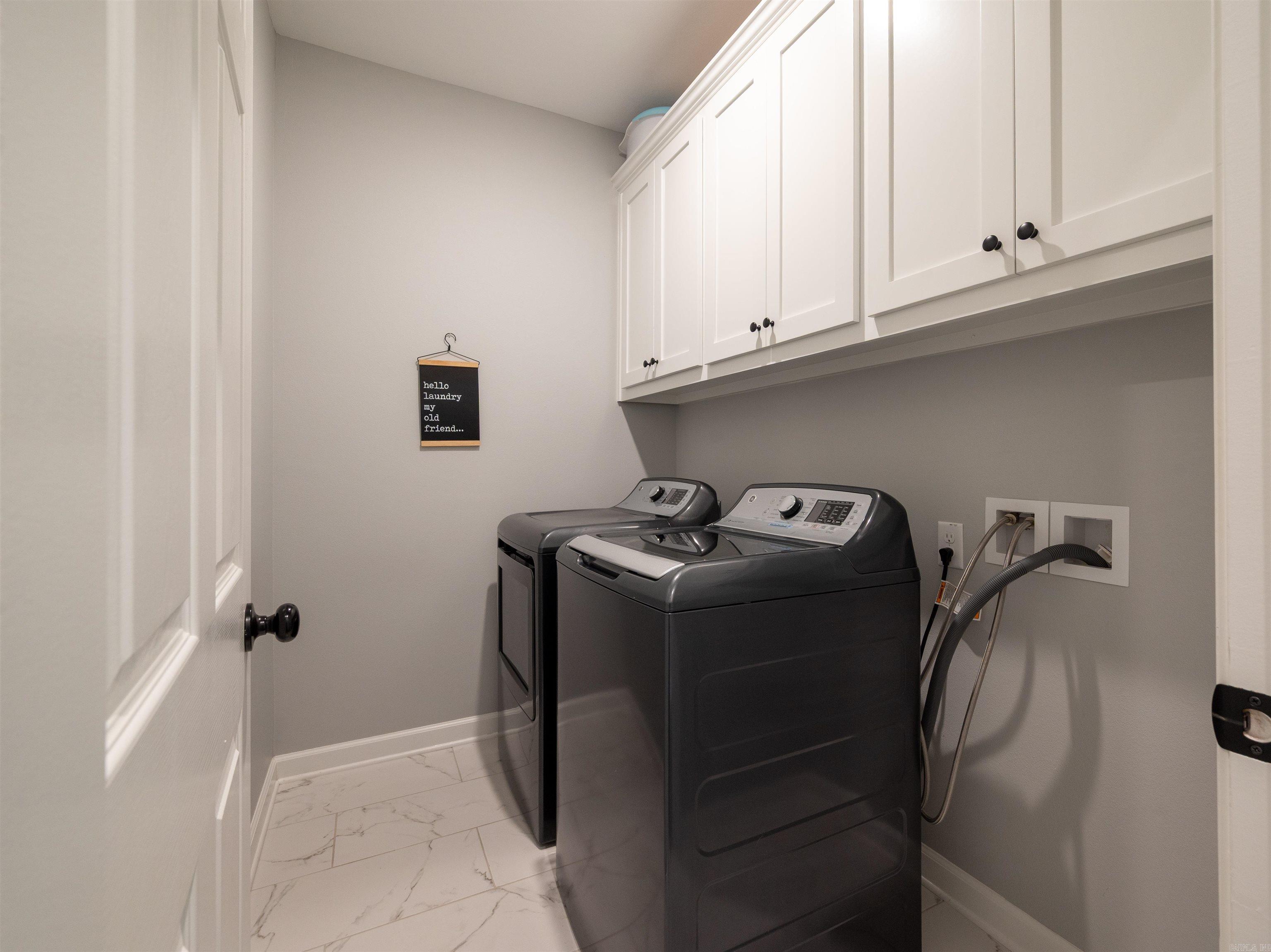2112 Sable Oaks Circle Property Photo 20