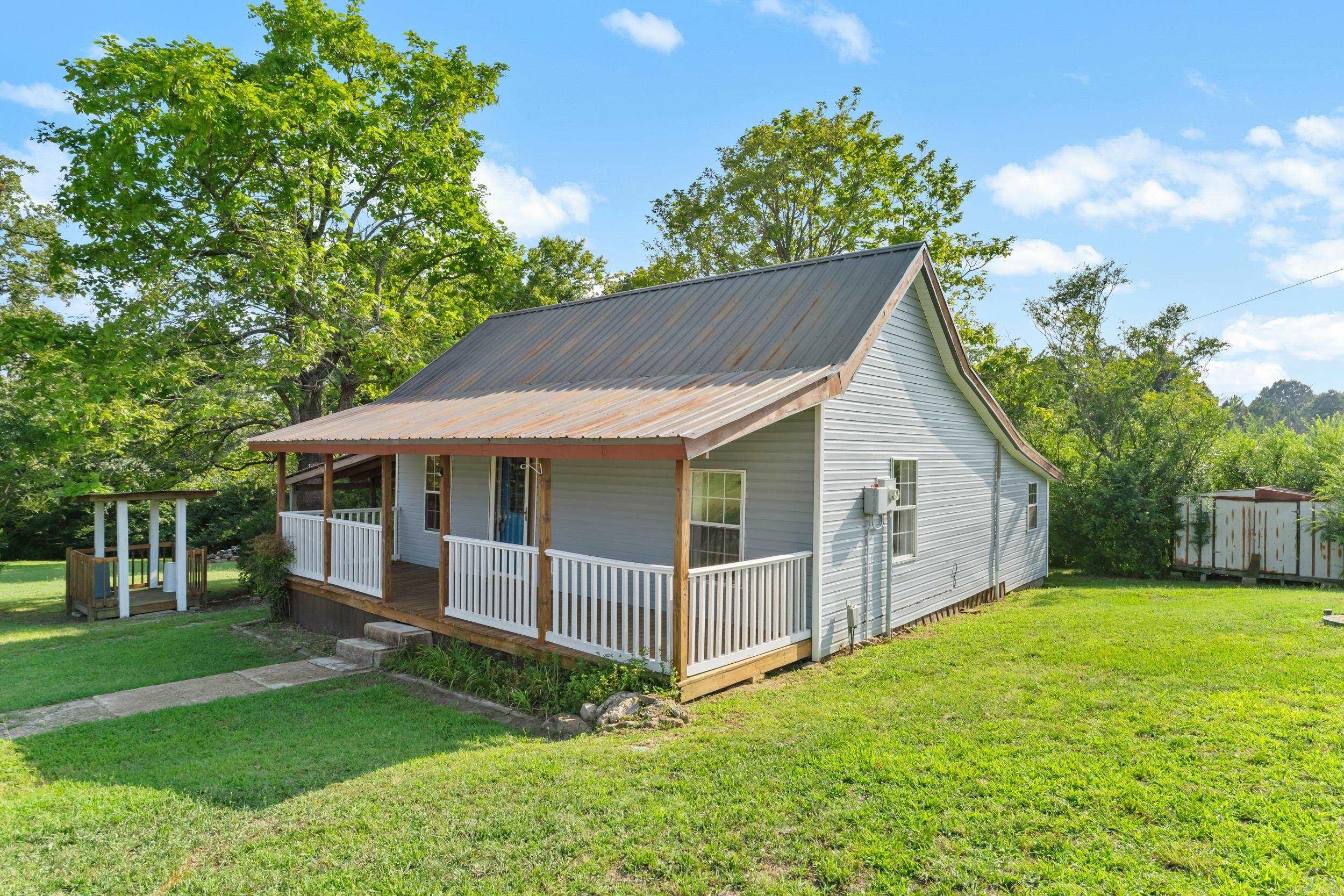 19 Campground Rd Property Photo 17