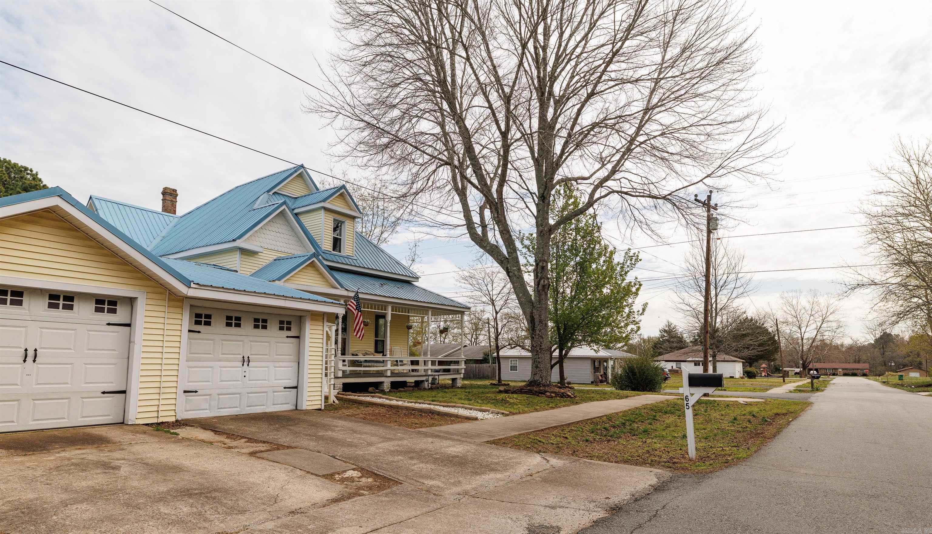 65 Mulberry Street Property Photo 2