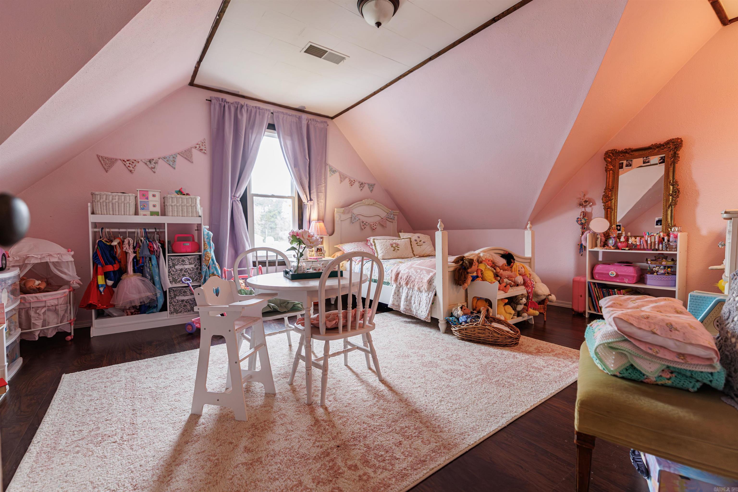 65 Mulberry Street Property Photo 25