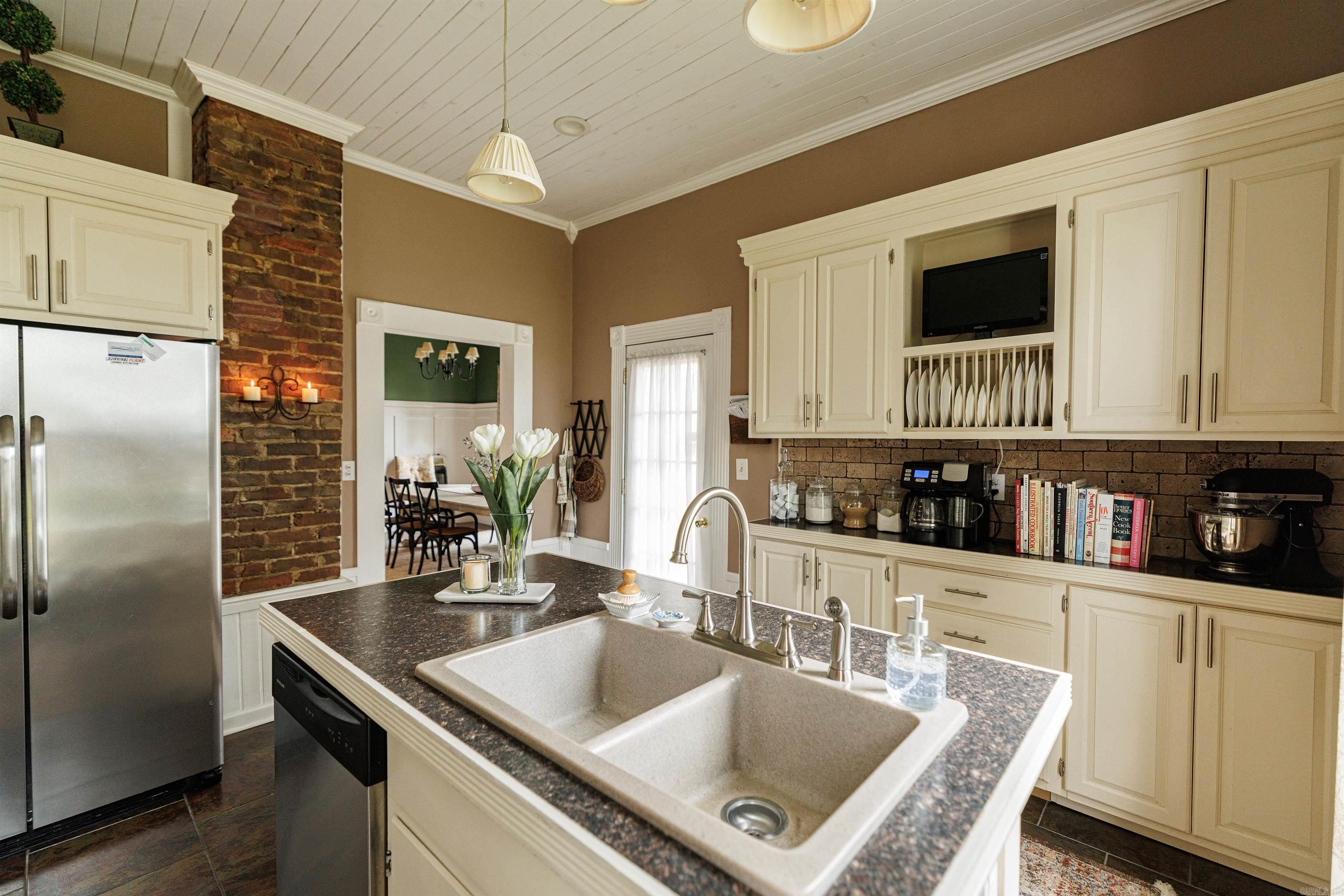 65 Mulberry Street Property Photo 33