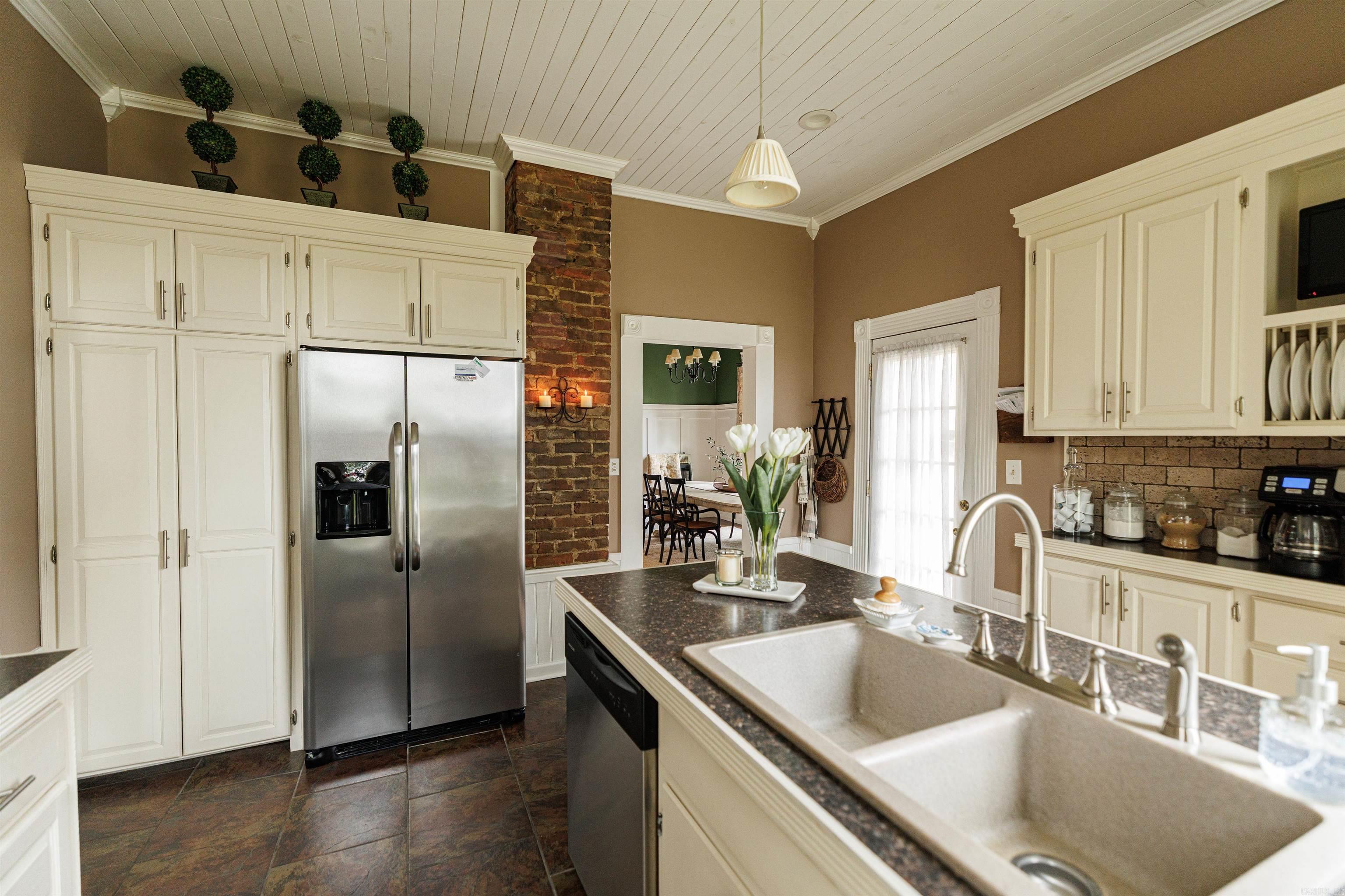 65 Mulberry Street Property Photo 34