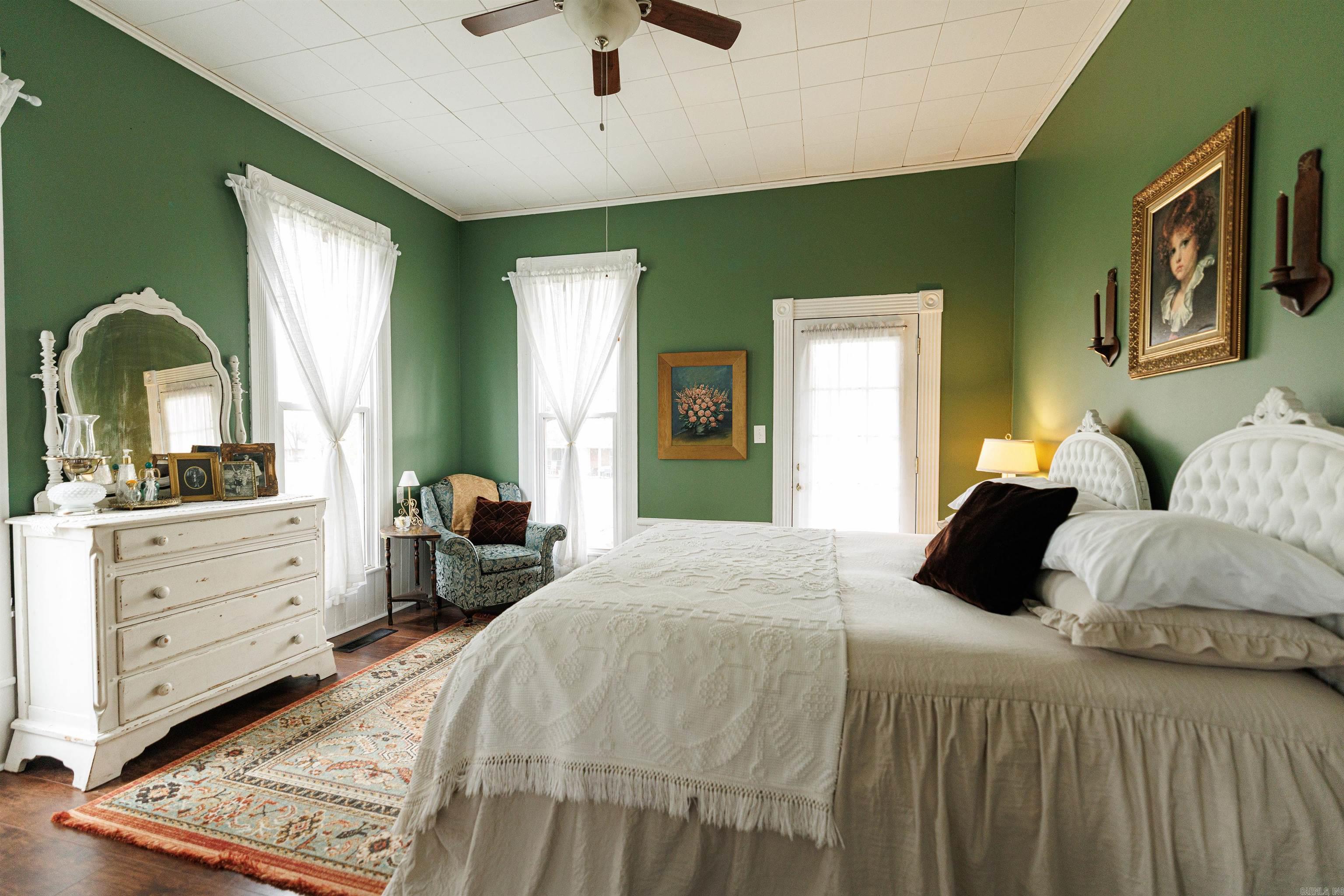65 Mulberry Street Property Photo 39
