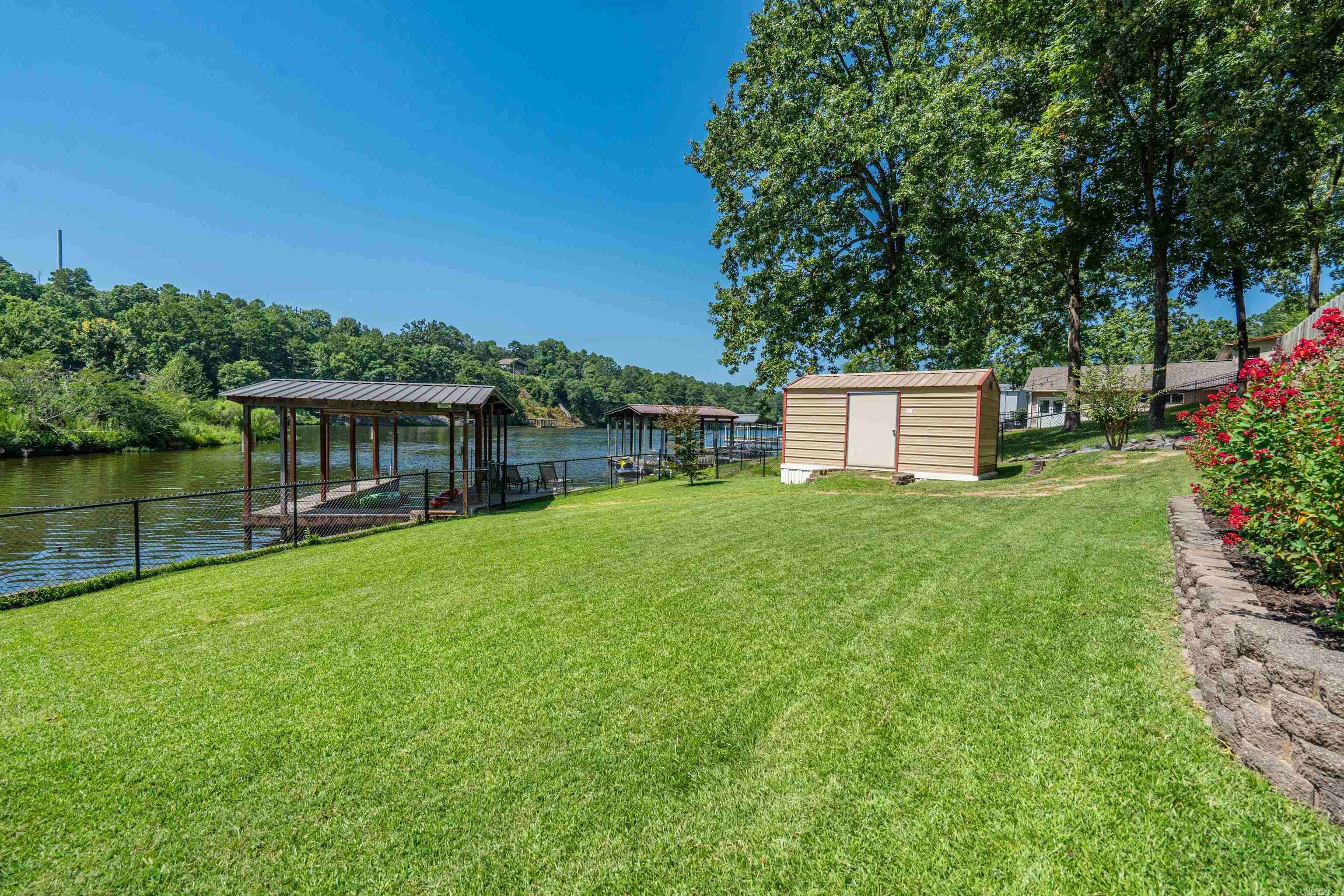 126 Southview Cir Circle Property Photo 45