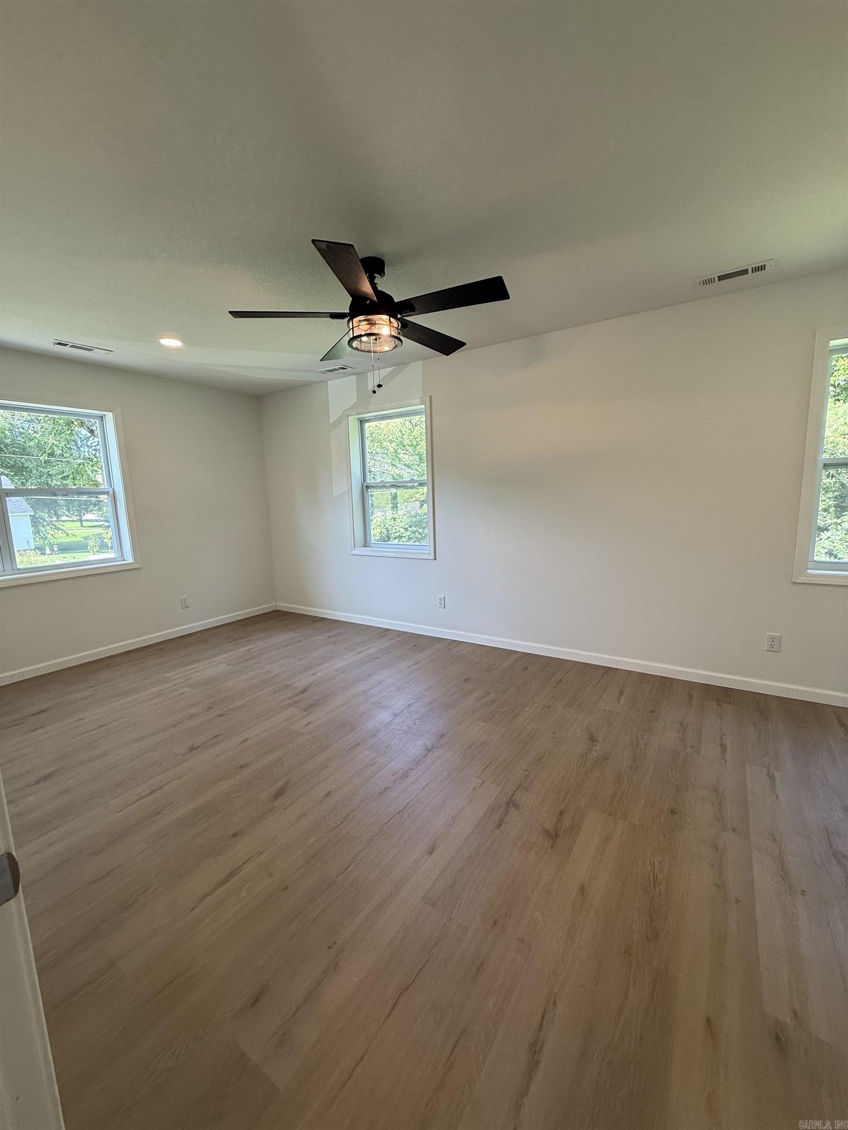 1391 Wiley Drive Property Photo 6