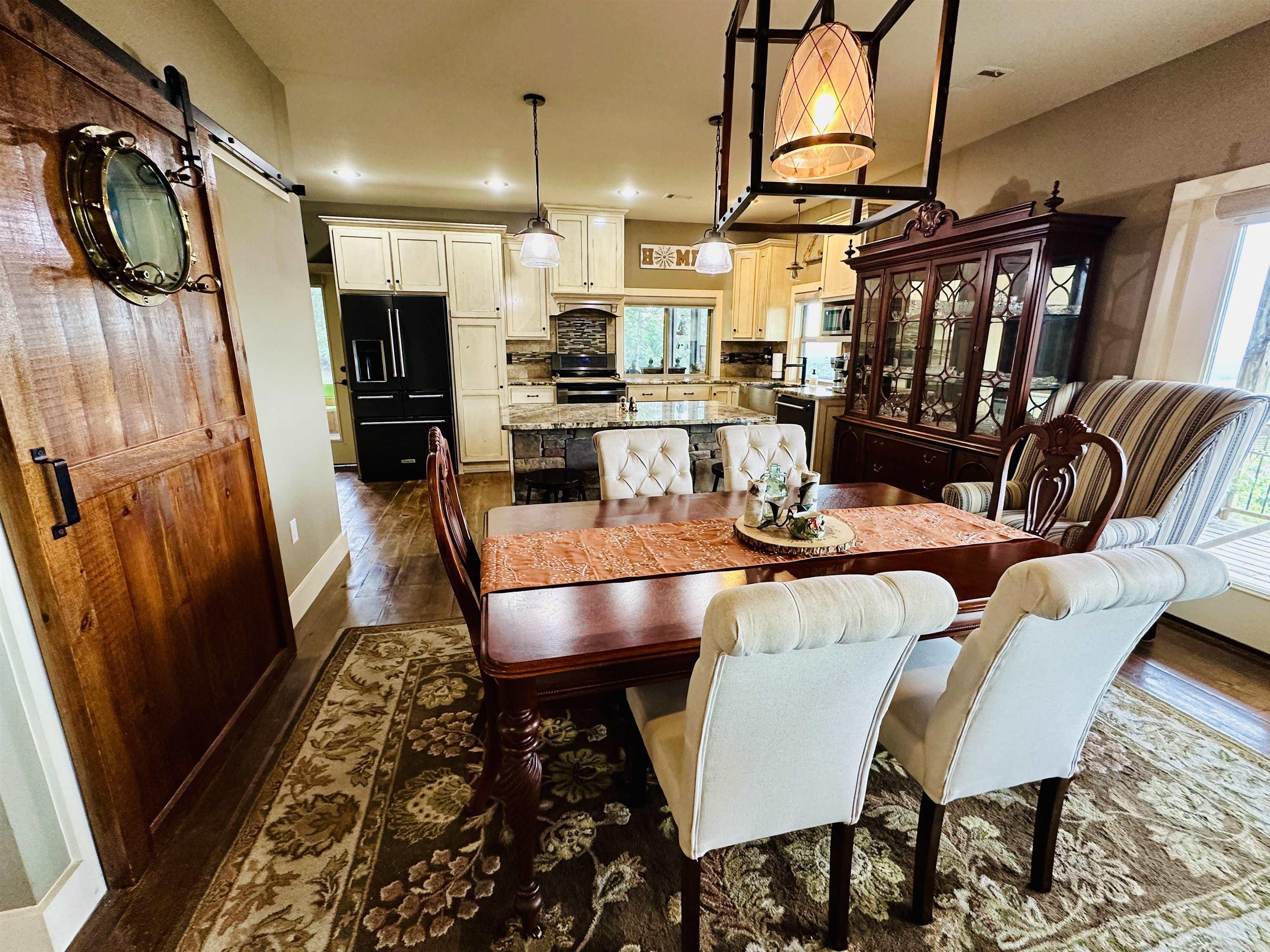 15 Pine Lake Lane Property Photo 8