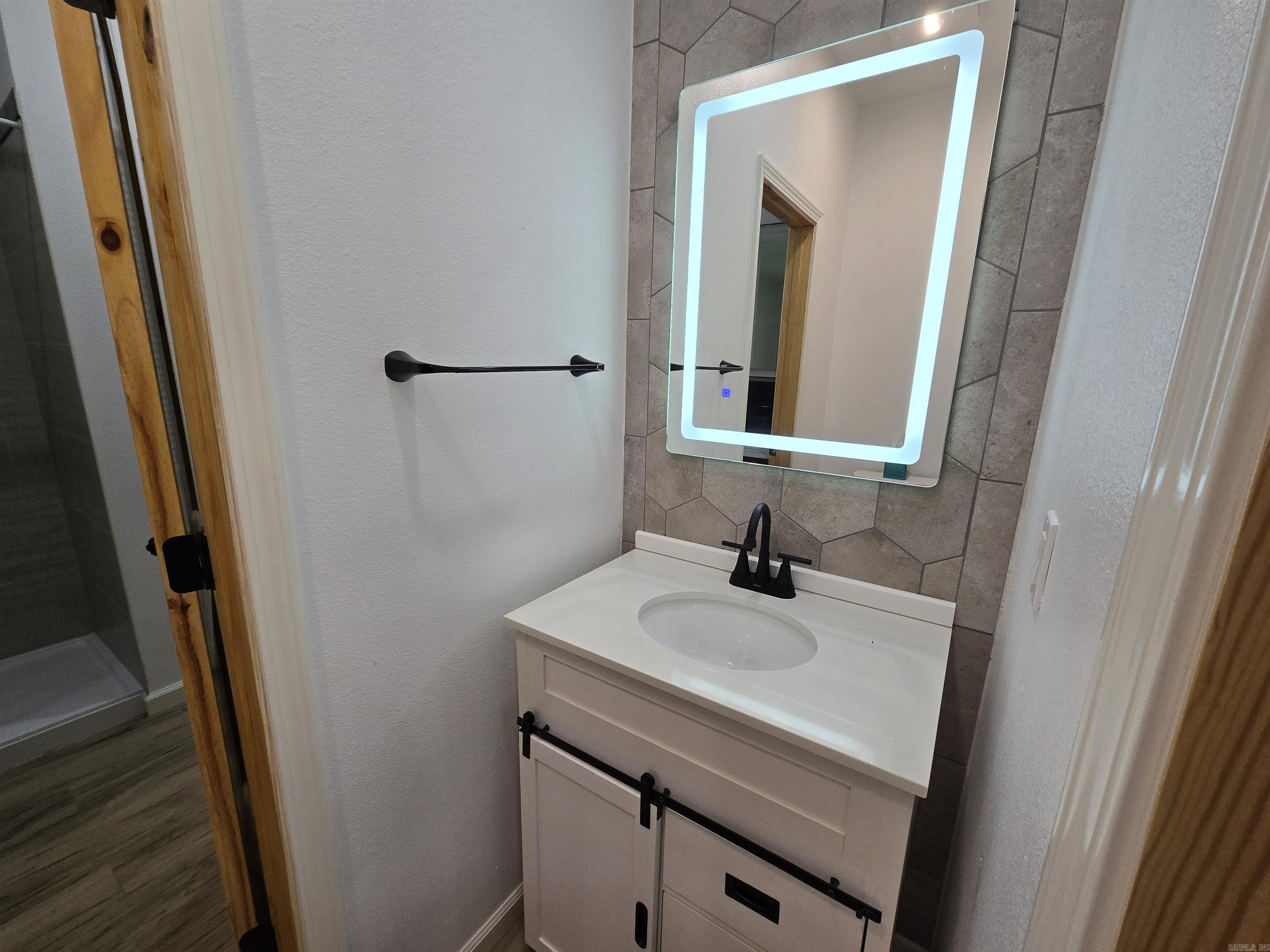29 Lauras Loop Property Photo 24