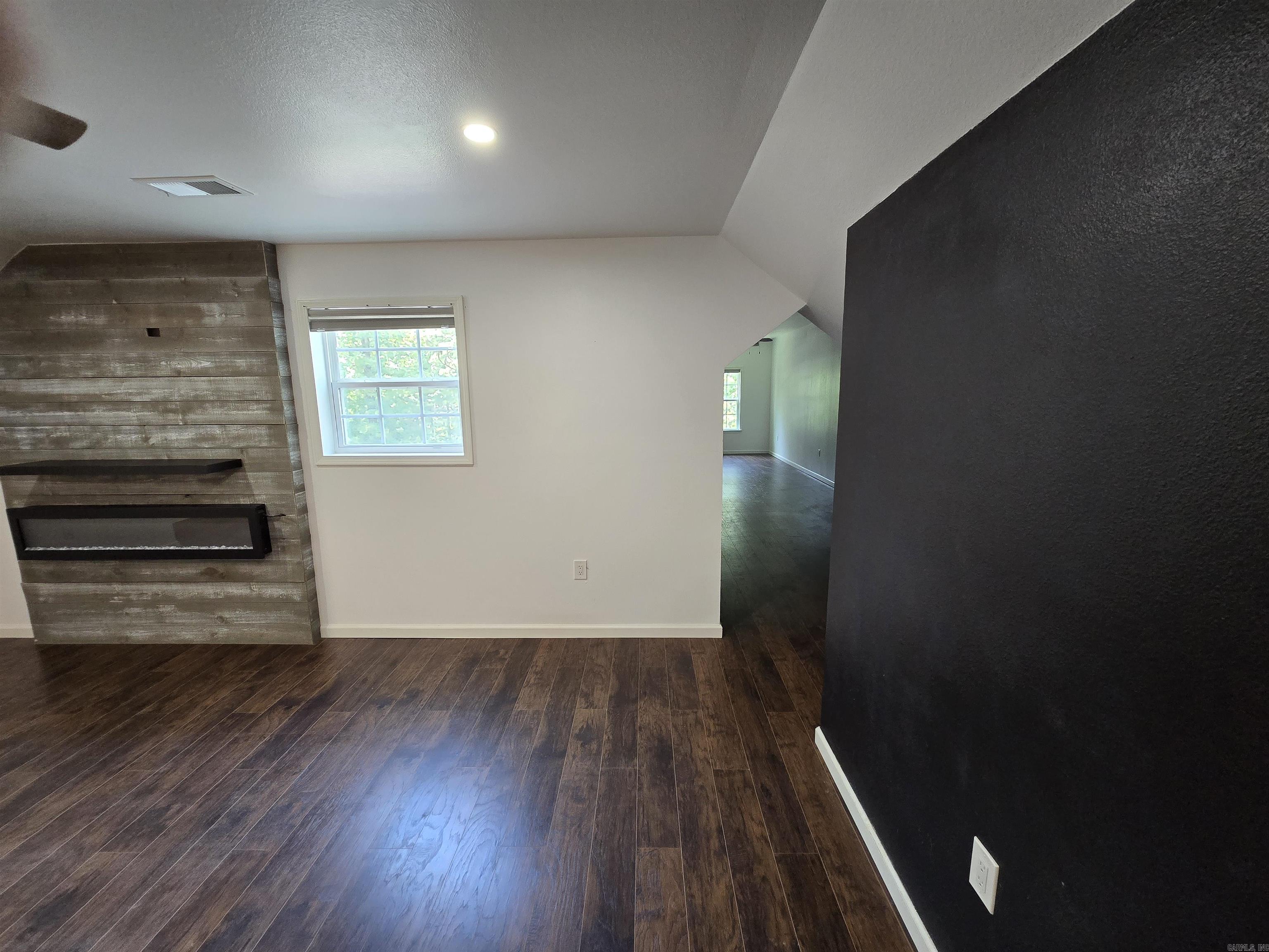 29 Lauras Loop Property Photo 29