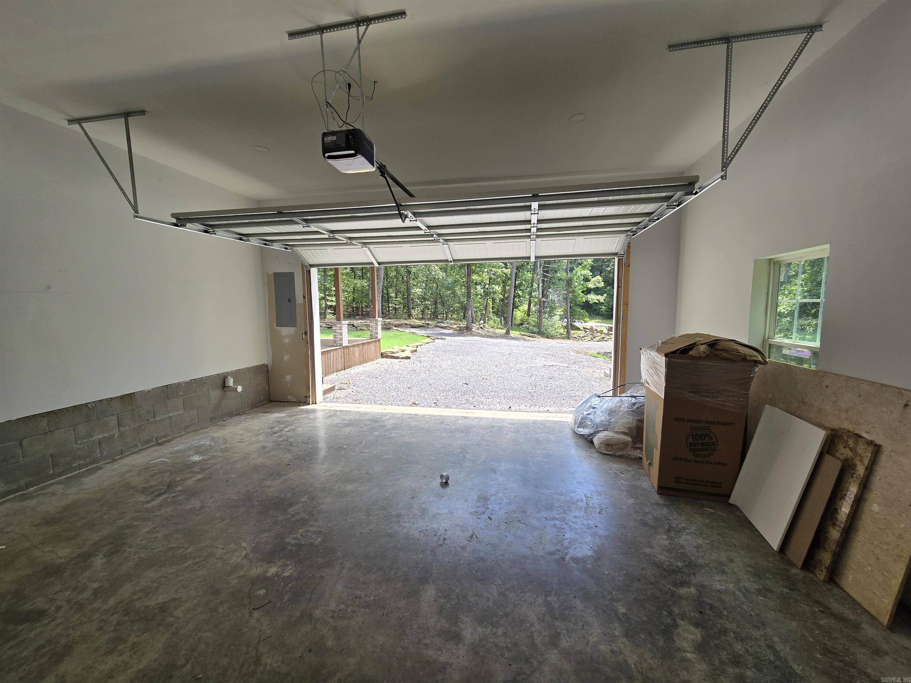 29 Lauras Loop Property Photo 35