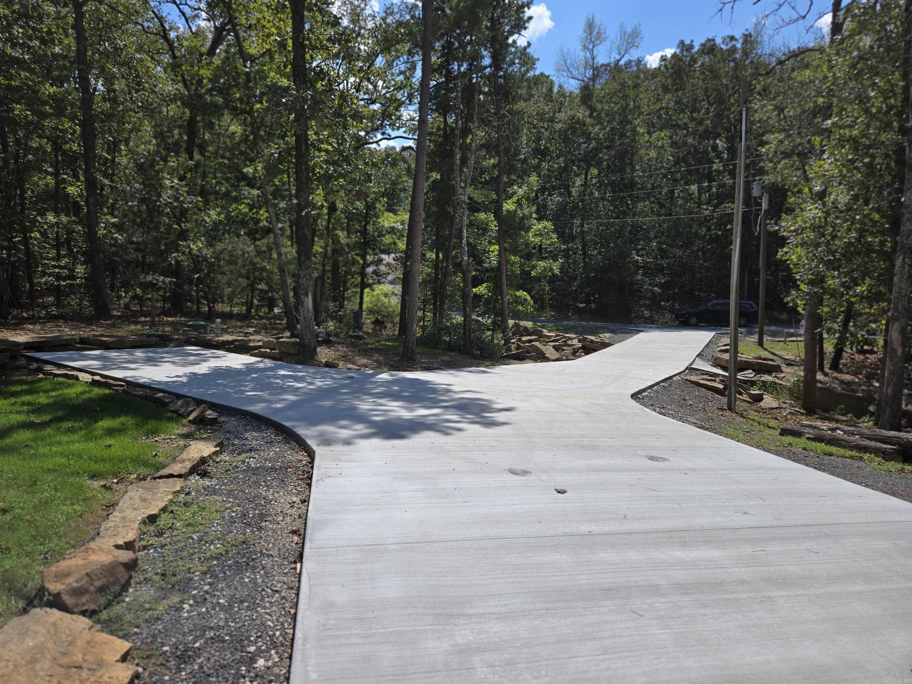 29 Lauras Loop Property Photo 48