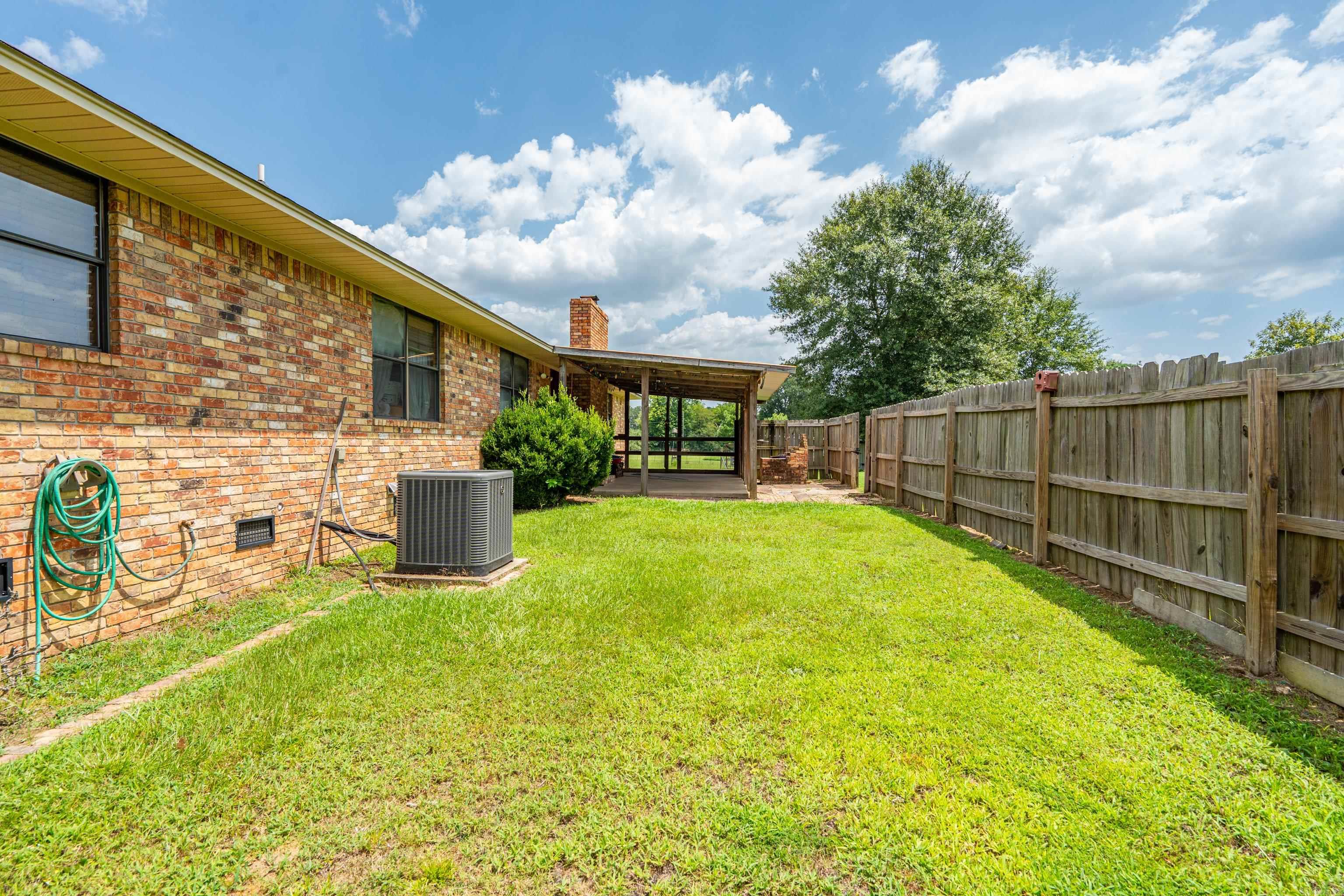 405 Jackson Street Property Photo 33